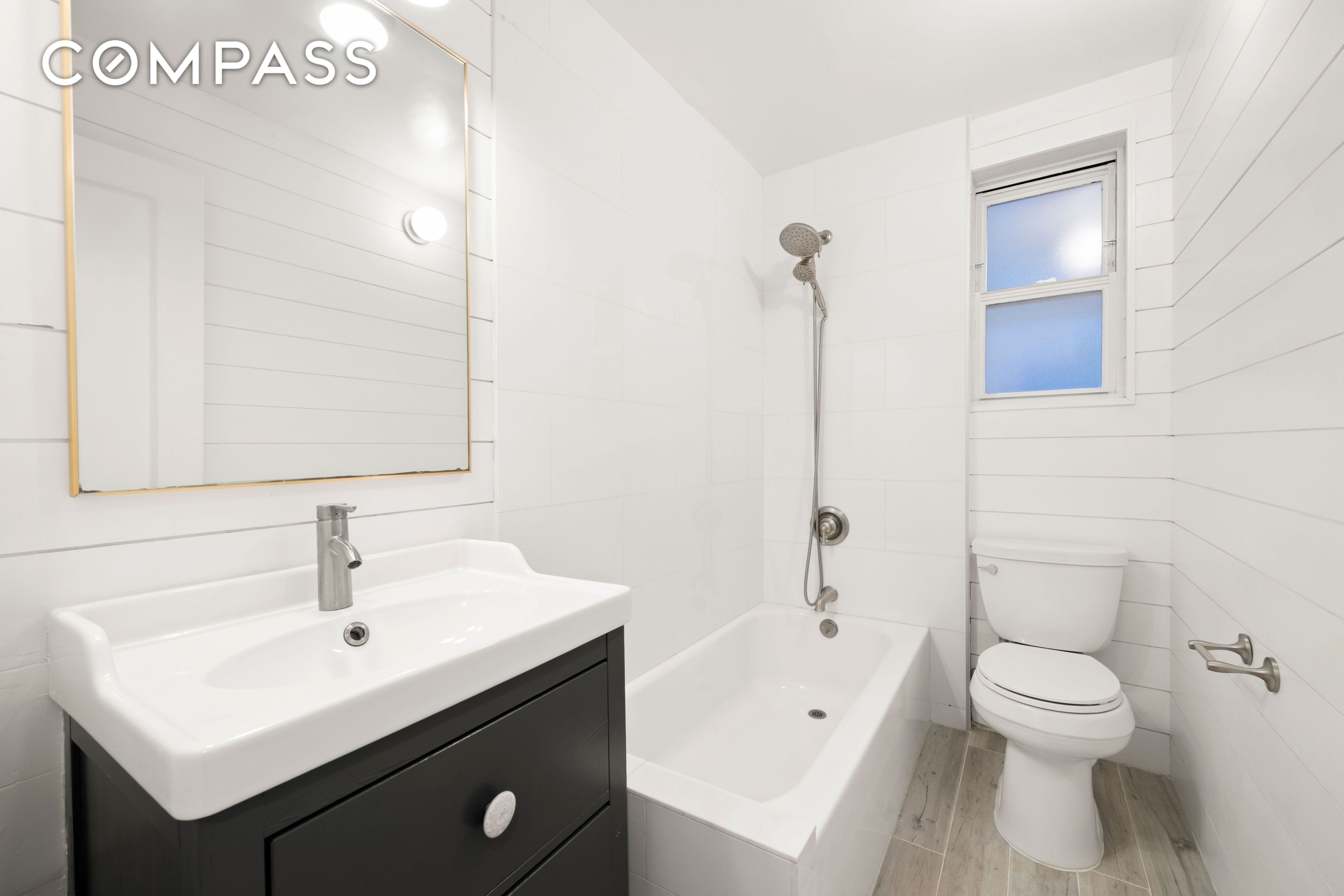 #16 photo, 152 E 94th Street, Upper East Side , NY 10128