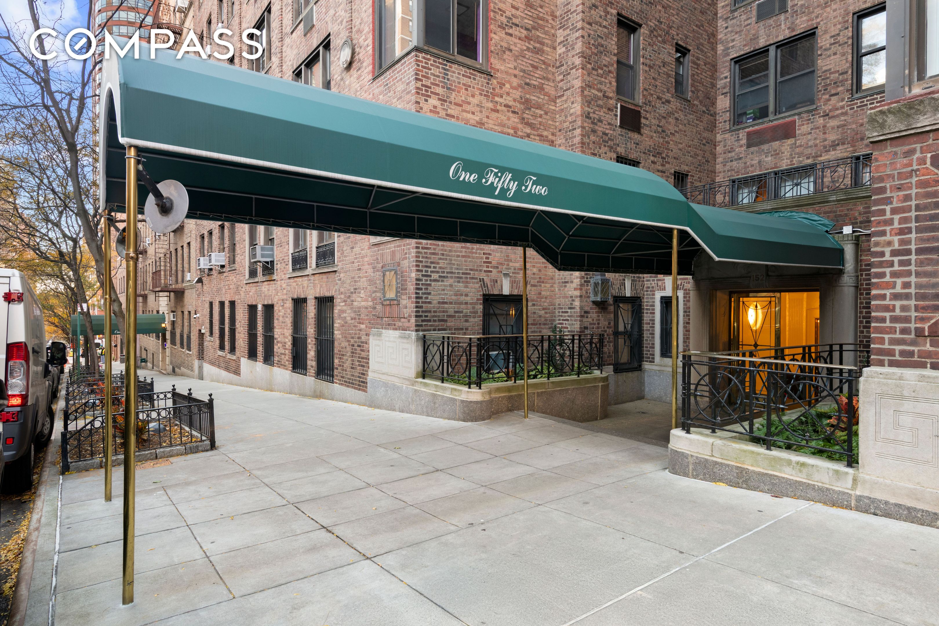 #18 photo, 152 E 94th Street, Upper East Side , NY 10128