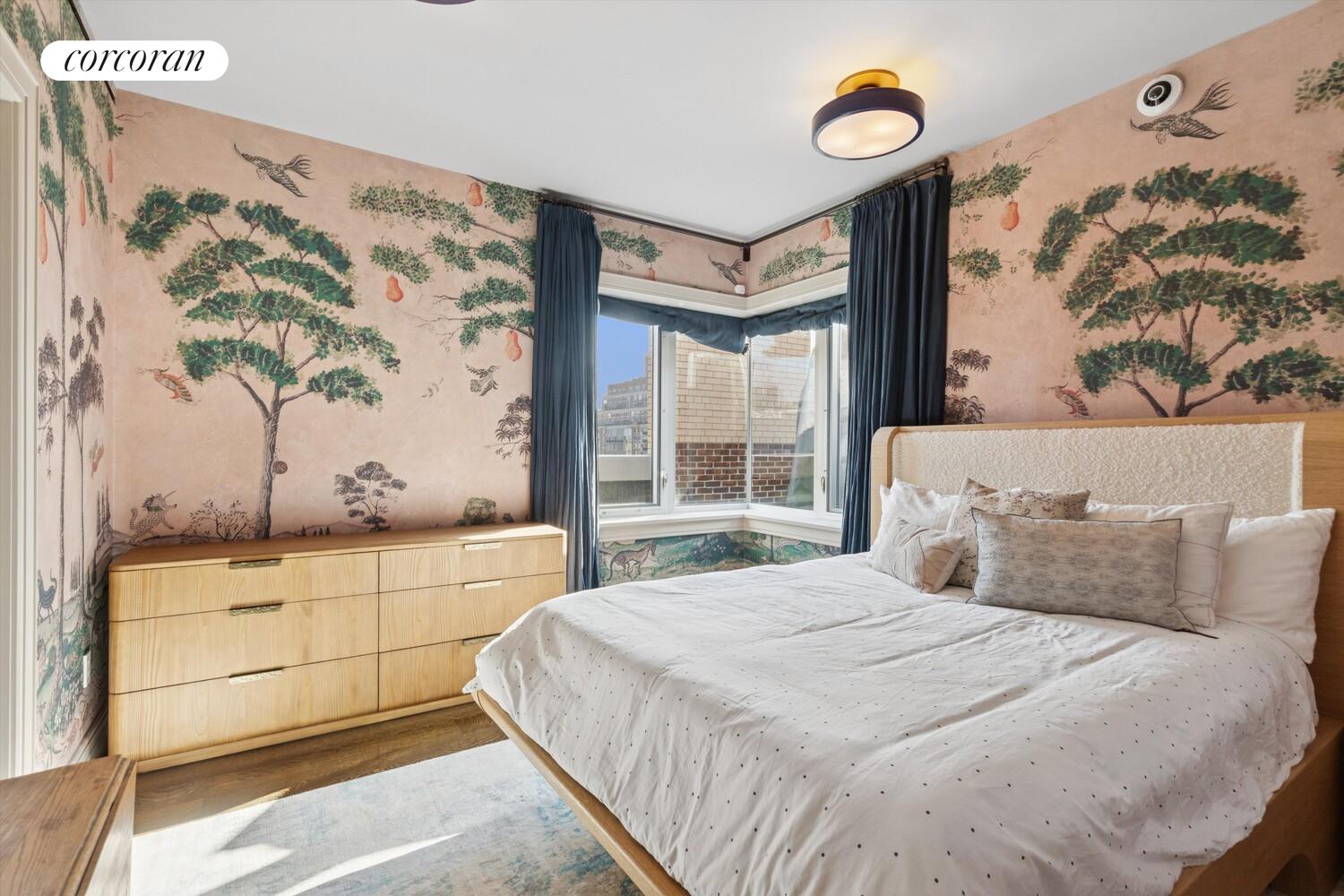 #13 photo, New York City, Upper West Side , NY 10024