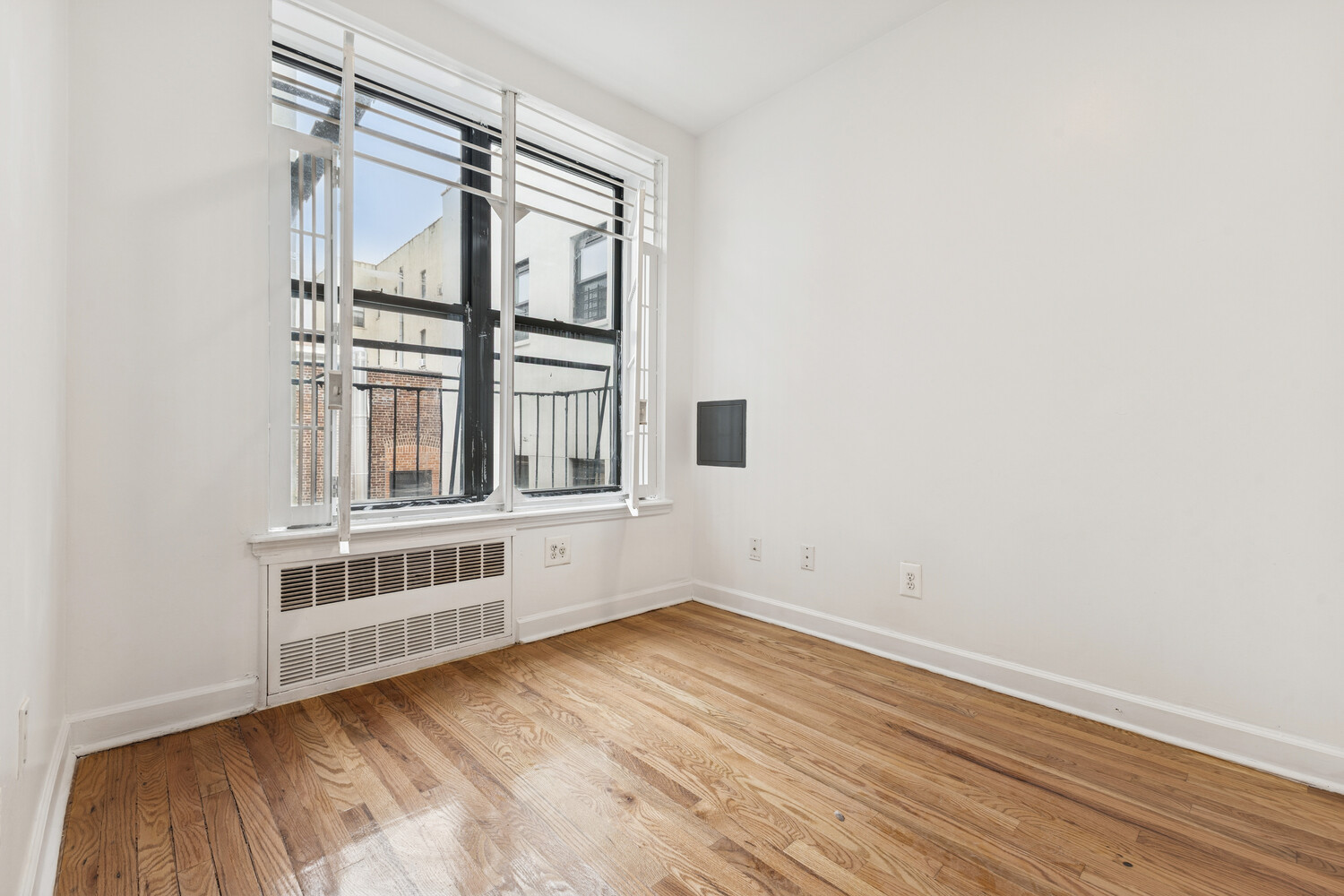 #3 photo, 525 W 134TH Street, Manhattanville , NY 10031