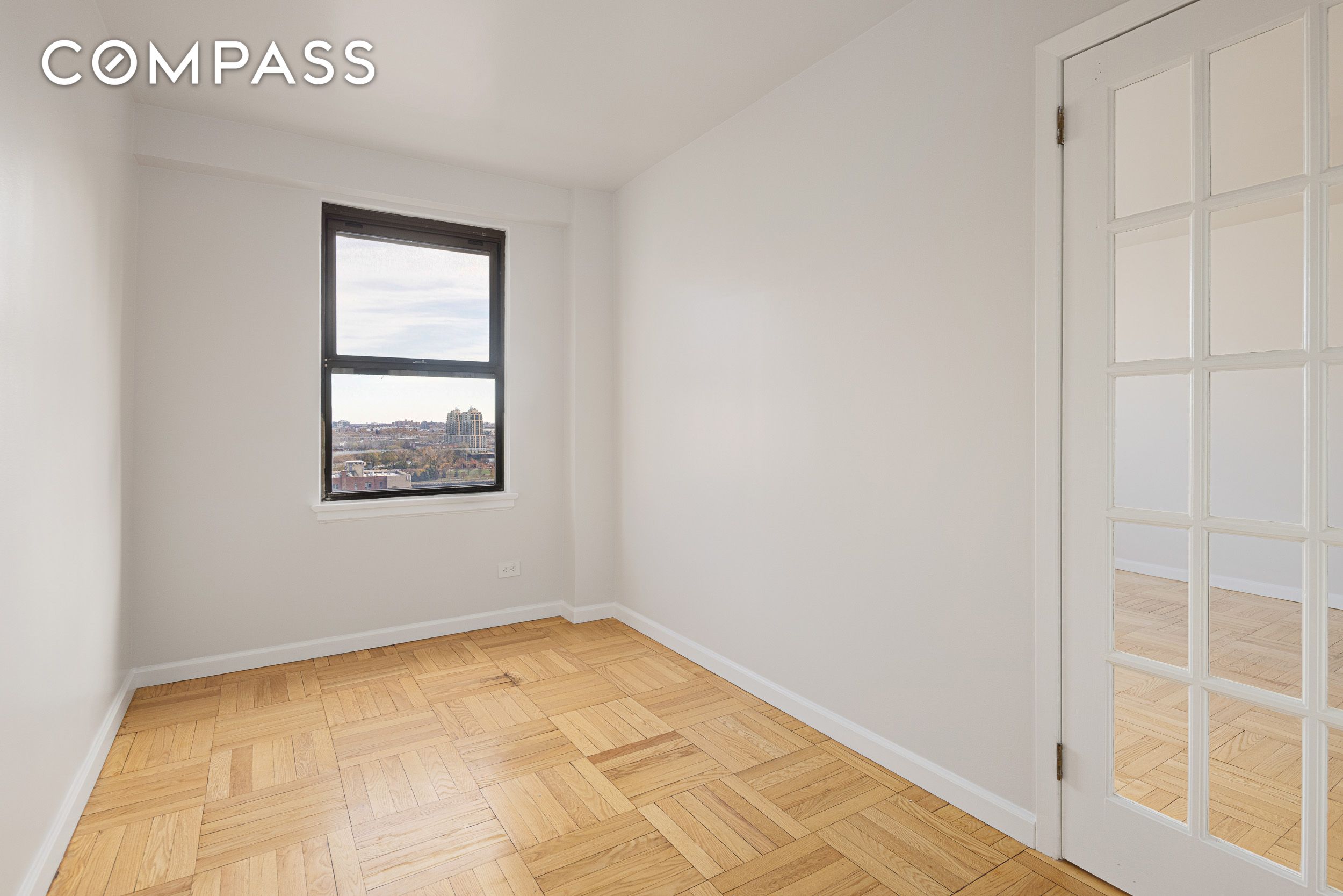 #5 photo, 460 E 79th Street, Upper East Side , NY 10075