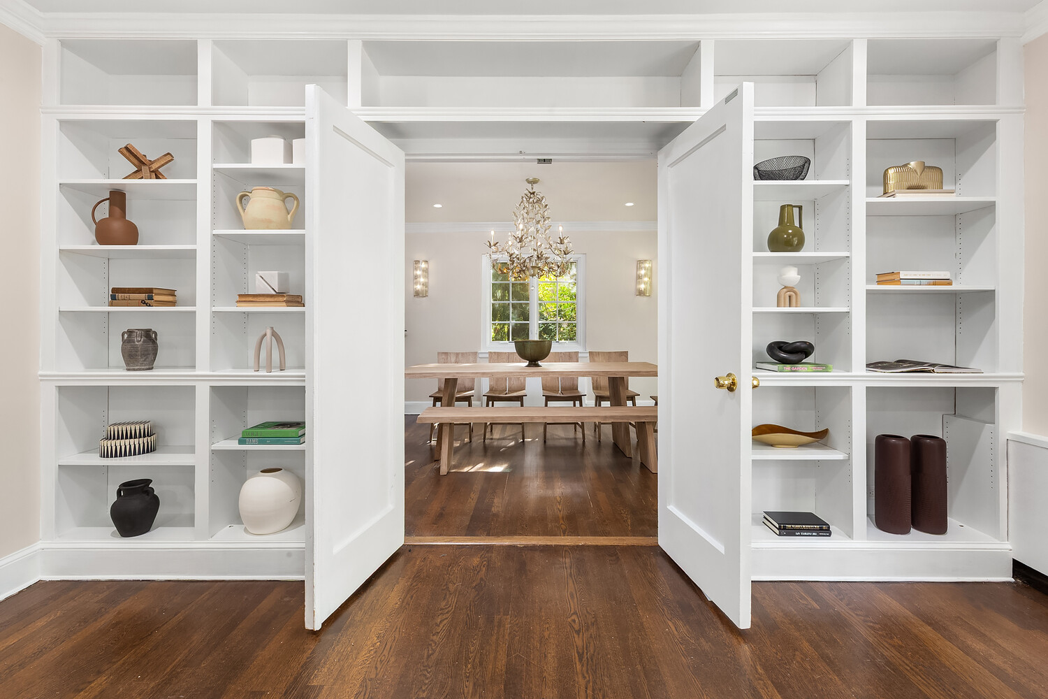 #1 photo, 4725 INDEPENDENCE Avenue, Estate Area , NY 10471