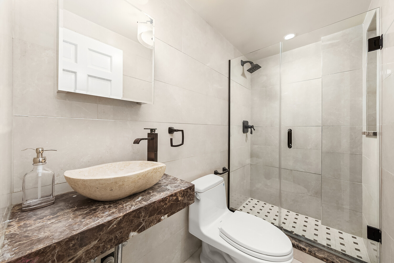 #16 photo, 4725 INDEPENDENCE Avenue, Estate Area , NY 10471