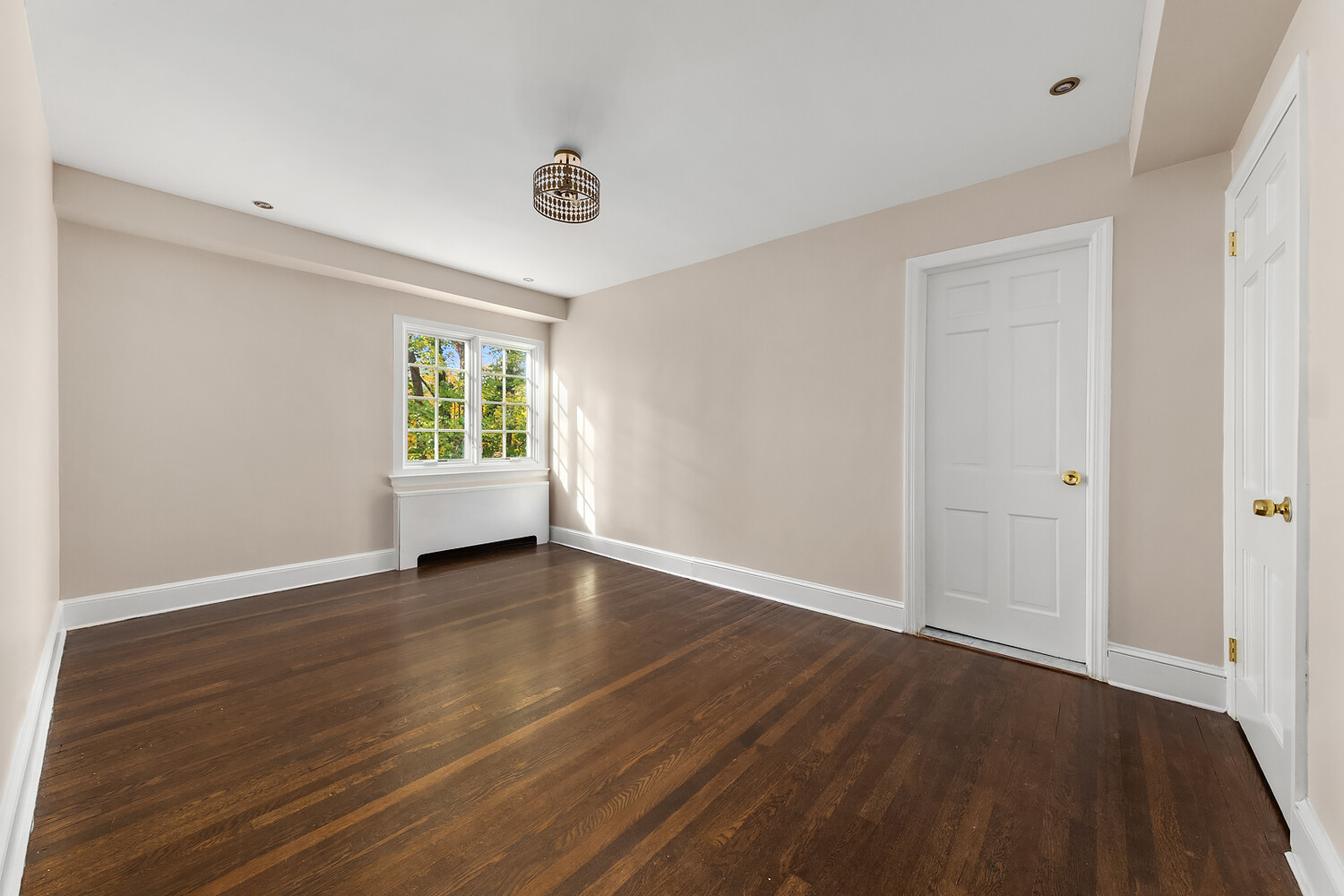 #22 photo, 4725 INDEPENDENCE Avenue, Estate Area , NY 10471