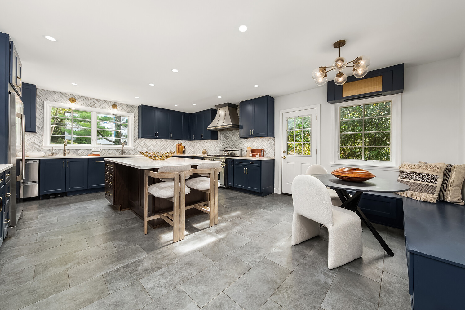 #7 photo, 4725 INDEPENDENCE Avenue, Estate Area , NY 10471