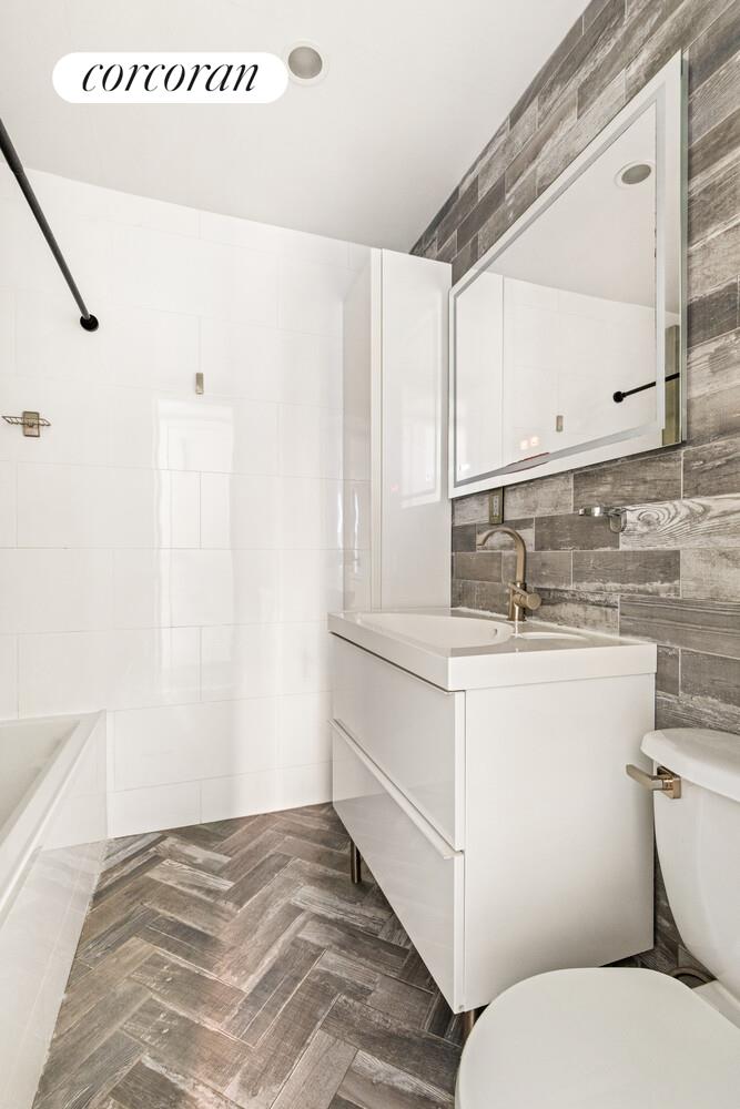 #9 photo, 414 ELMWOOD Avenue, Midwood , NY 11230