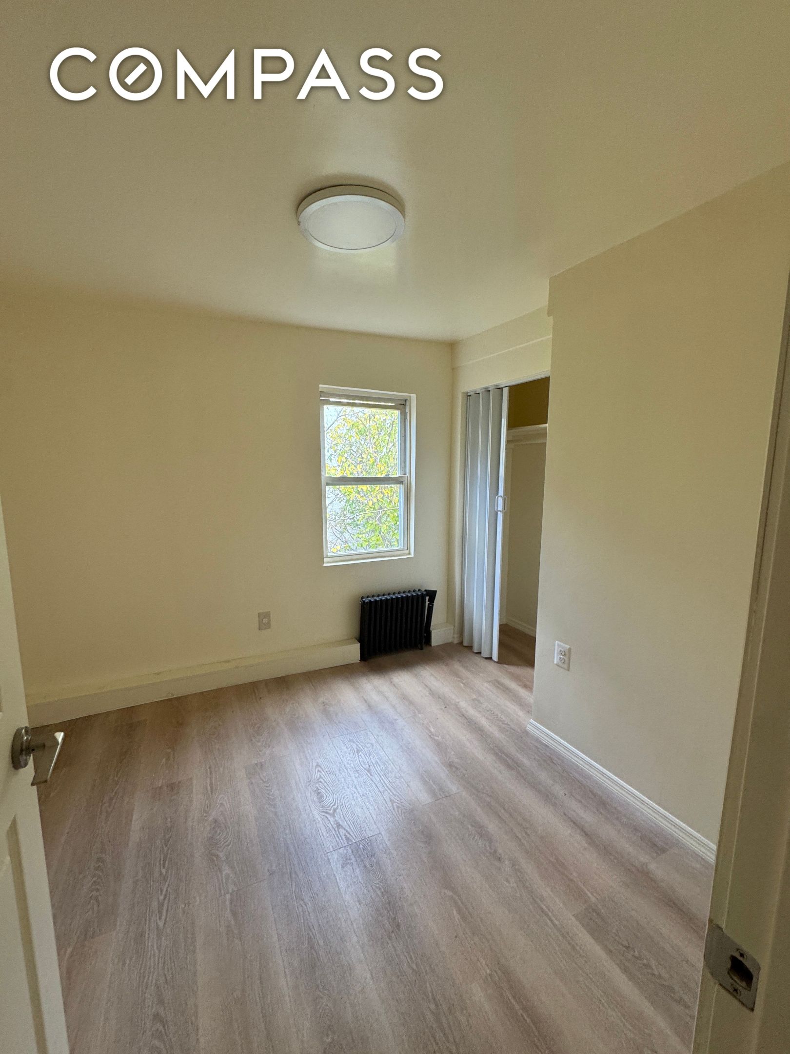 #4 photo, 1333 Bristow Street, Crotona Park East , NY 10459