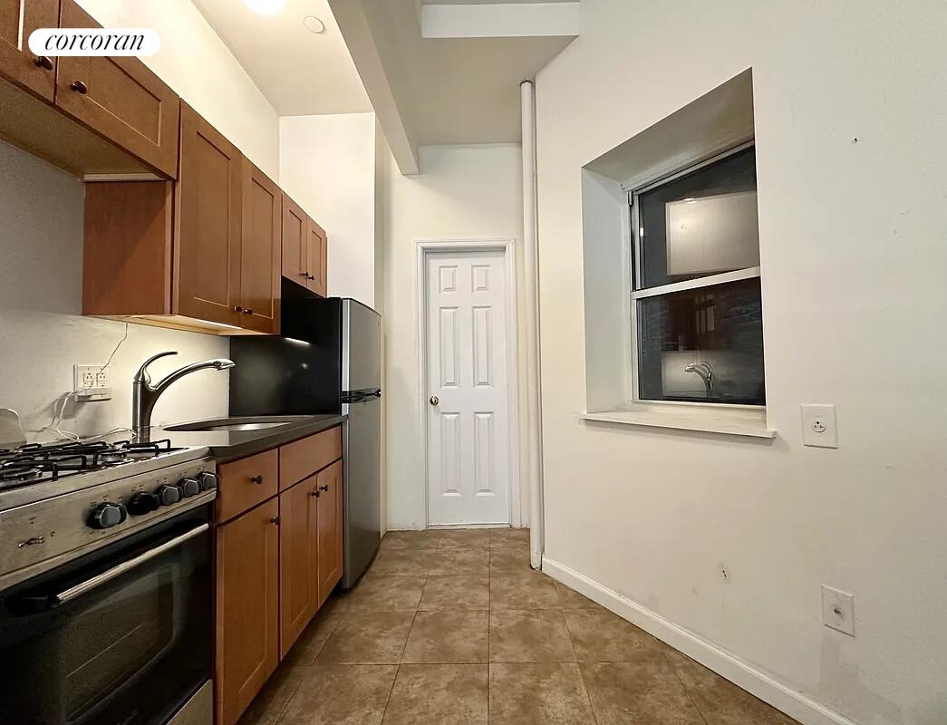 #2 photo, New York City, Yorkville , NY 10028