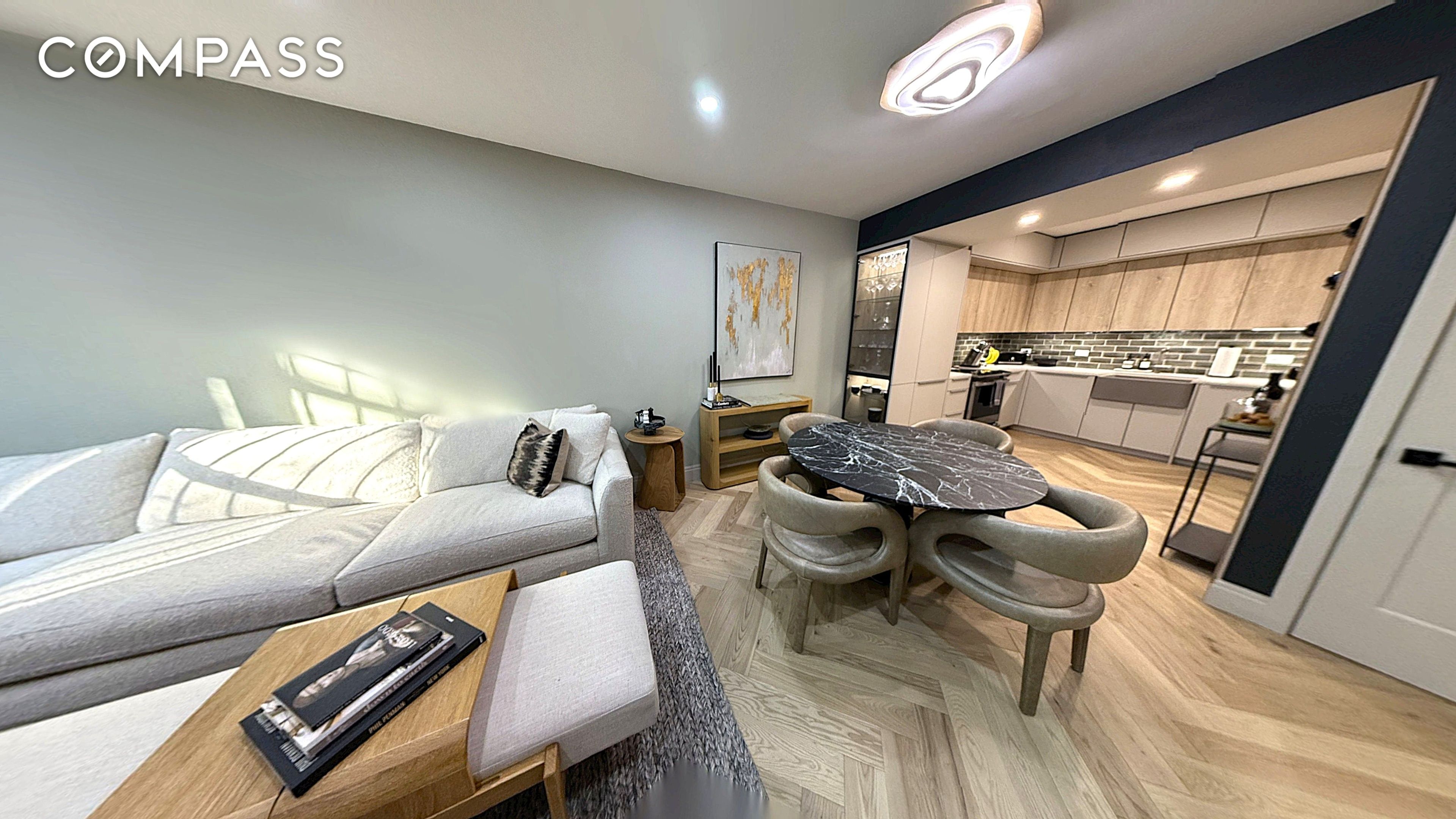 #4 photo, 668 Washington Street, West Village , NY 10014