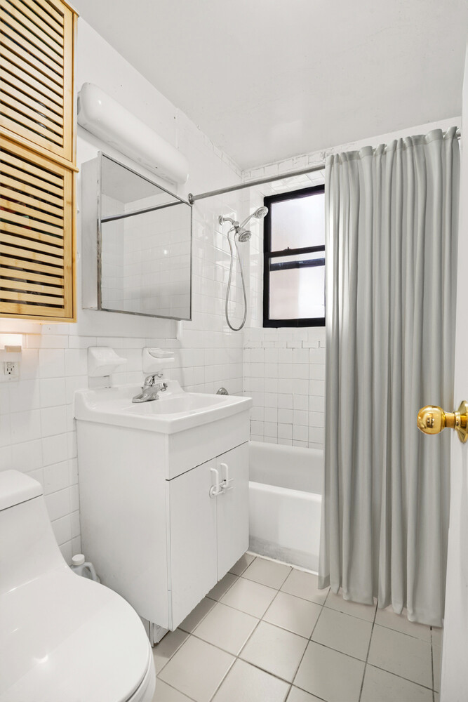 #9 photo, 513 W 157TH Street, Washington Heights , NY 10032