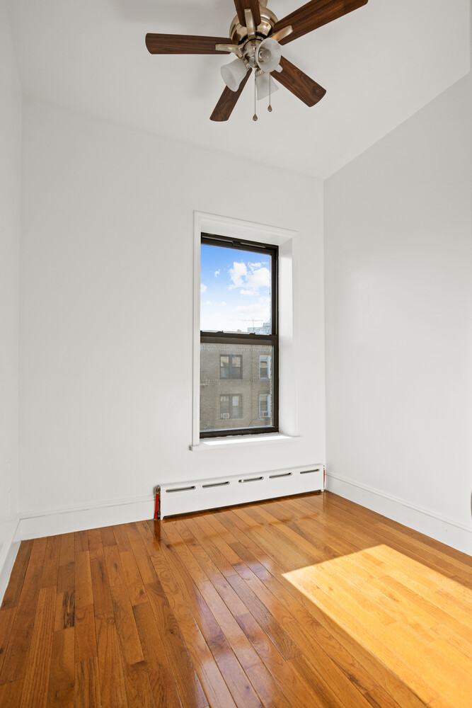 #9 photo, Ridgewood, Ridgewood , NY 11385