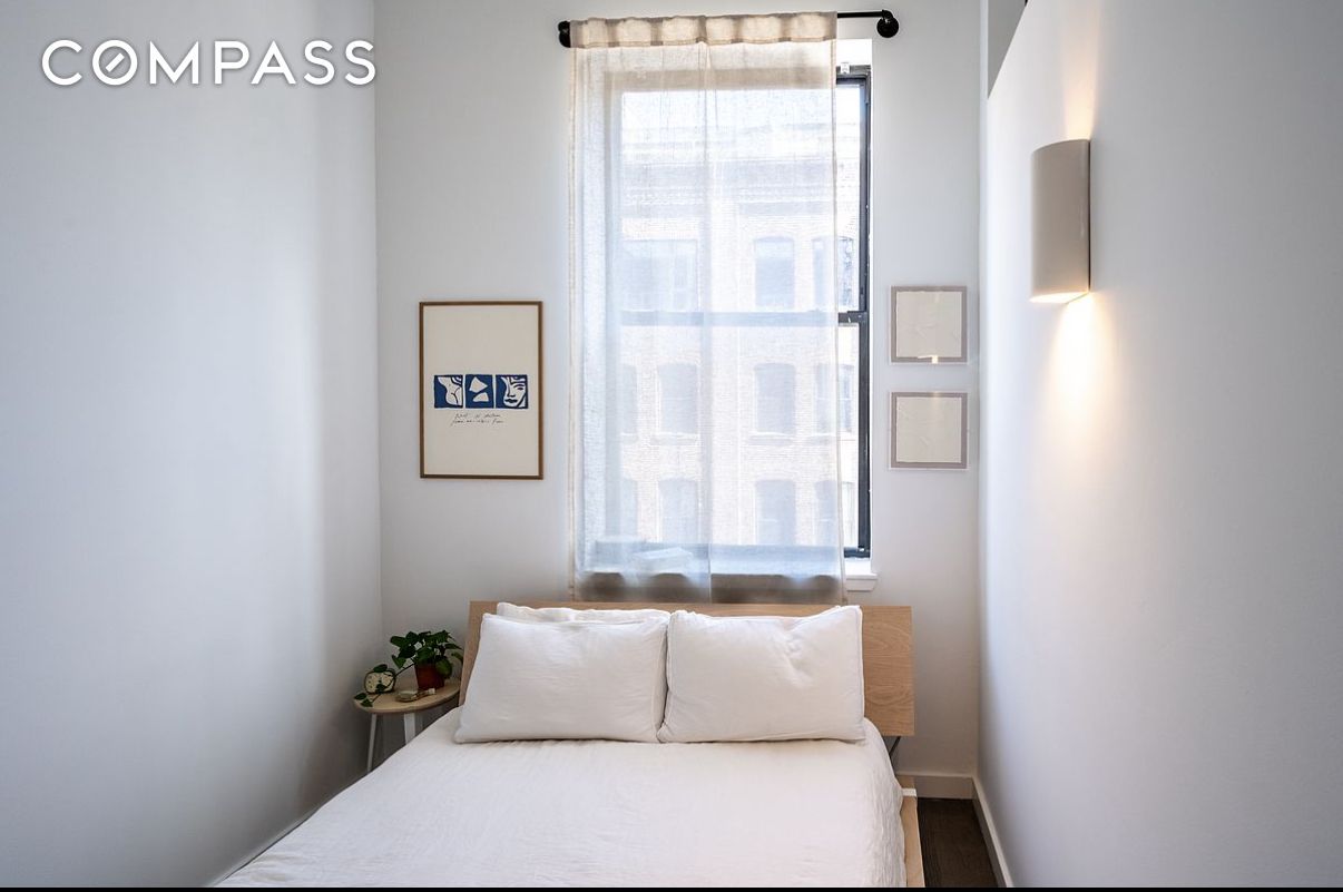 #2 photo, Brooklyn, Williamsburg , NY 11249