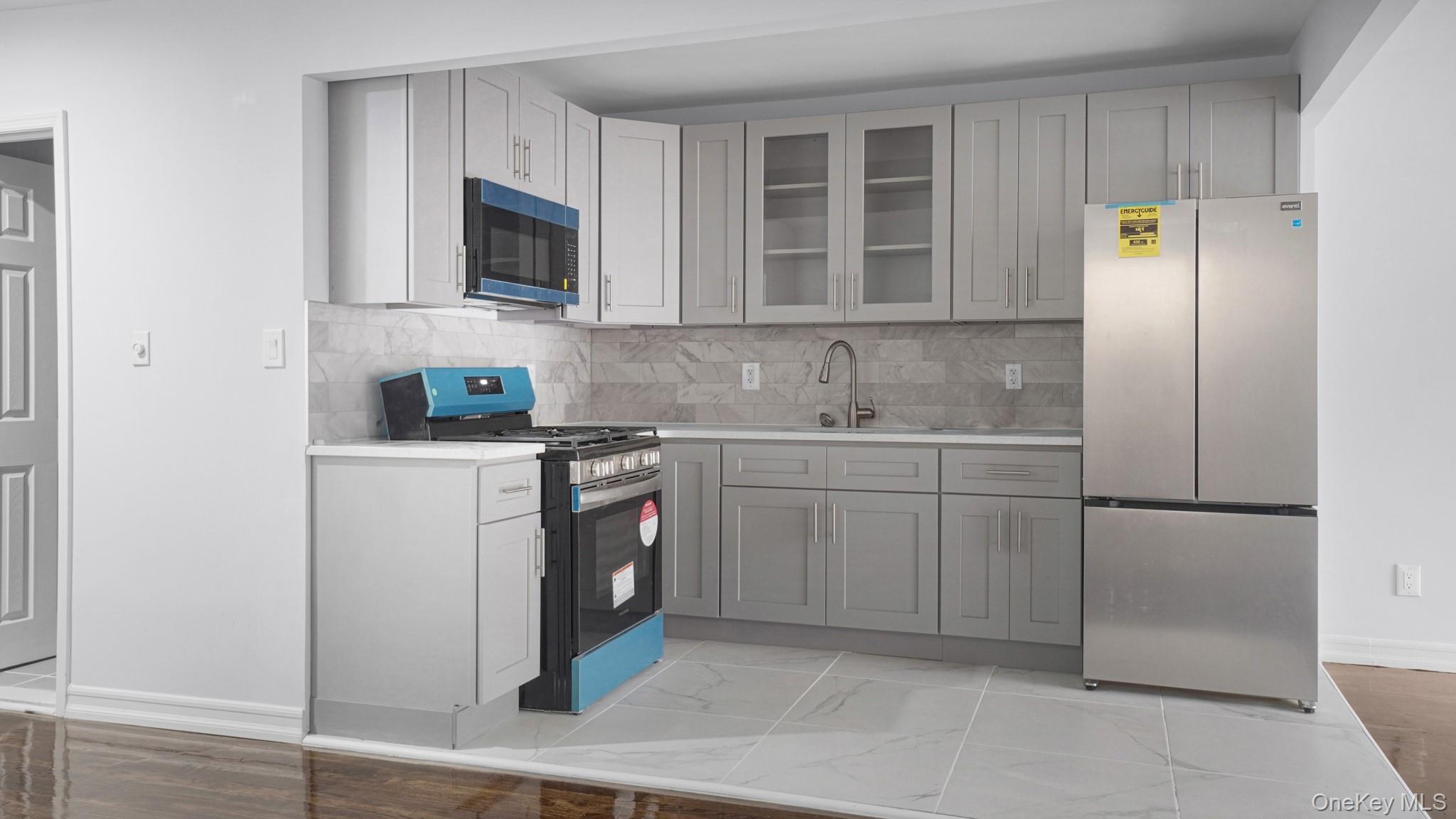 #13 photo, 3604 Willett Avenue, Bronx , NY 10467