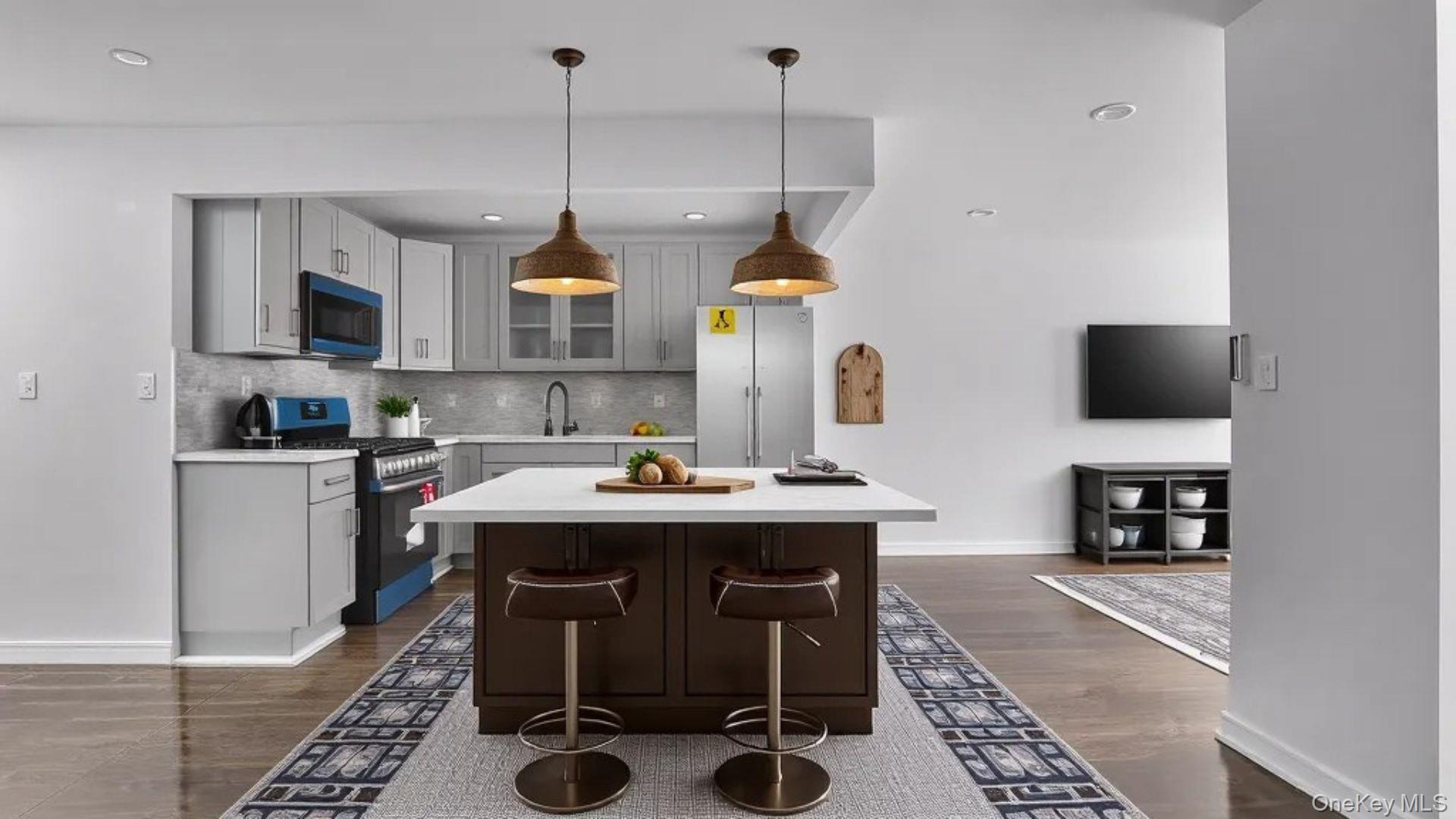 #4 photo, 3604 Willett Avenue, Bronx , NY 10467