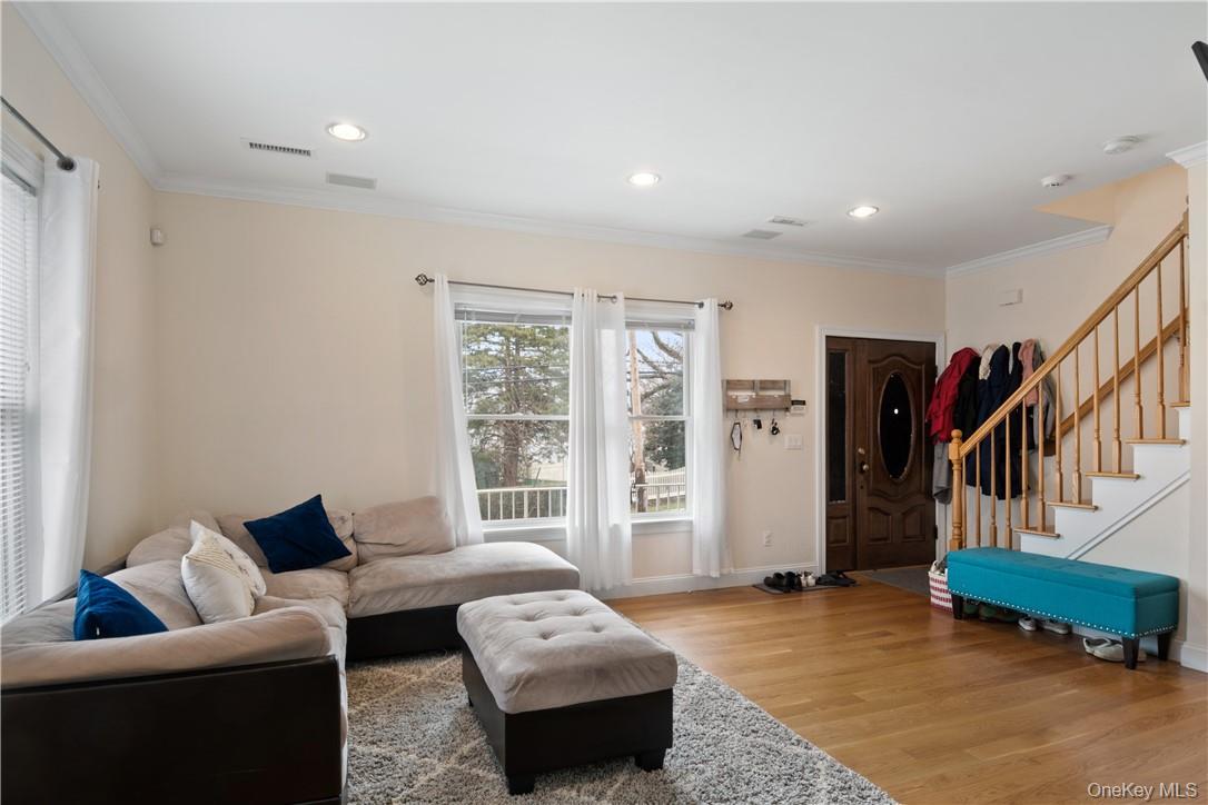 #5 photo, 46 Morgan Street, Eastchester , NY 10709