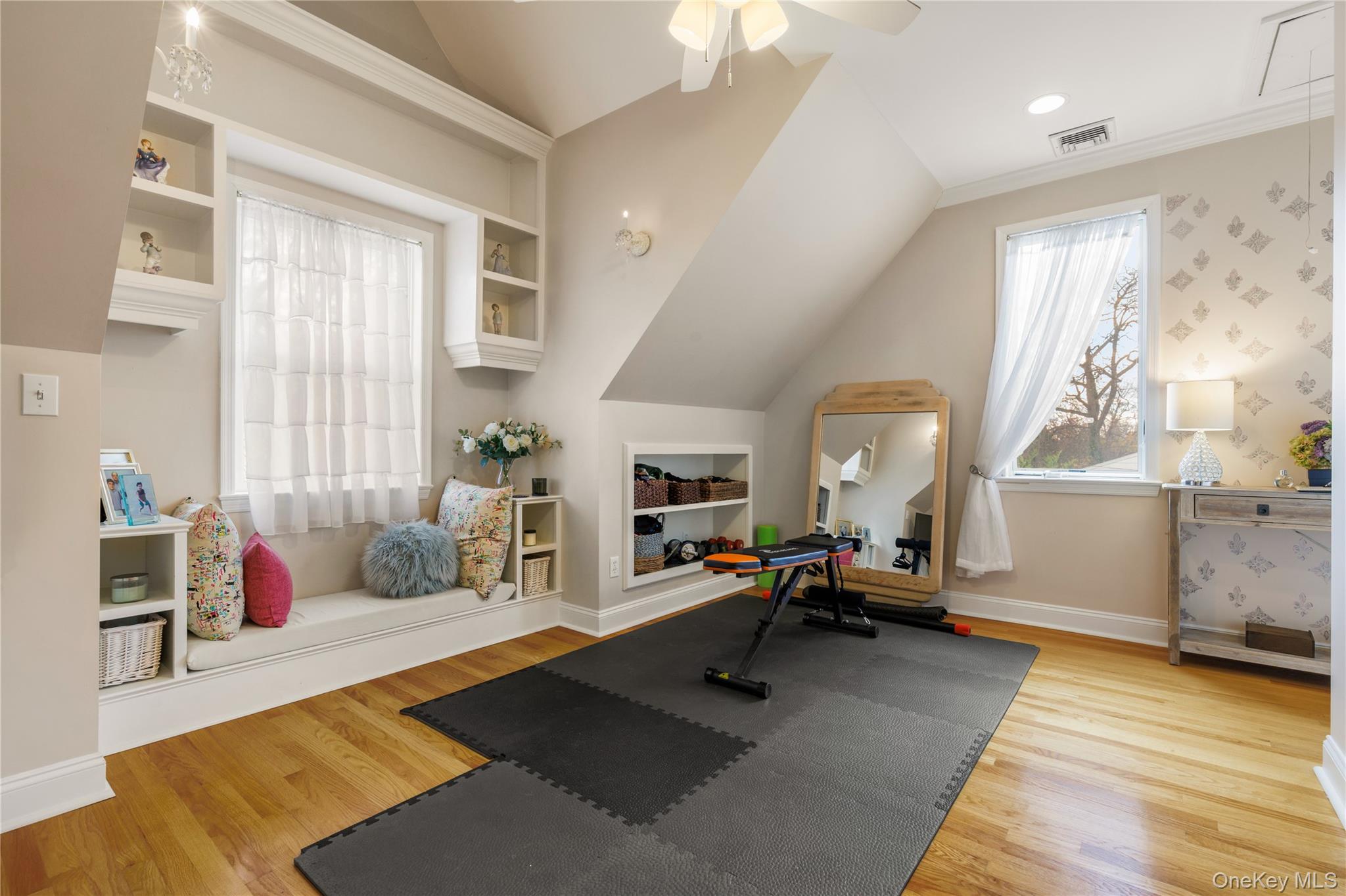 #18 photo, 2 GOLDWIN Street, Rye , NY 10580