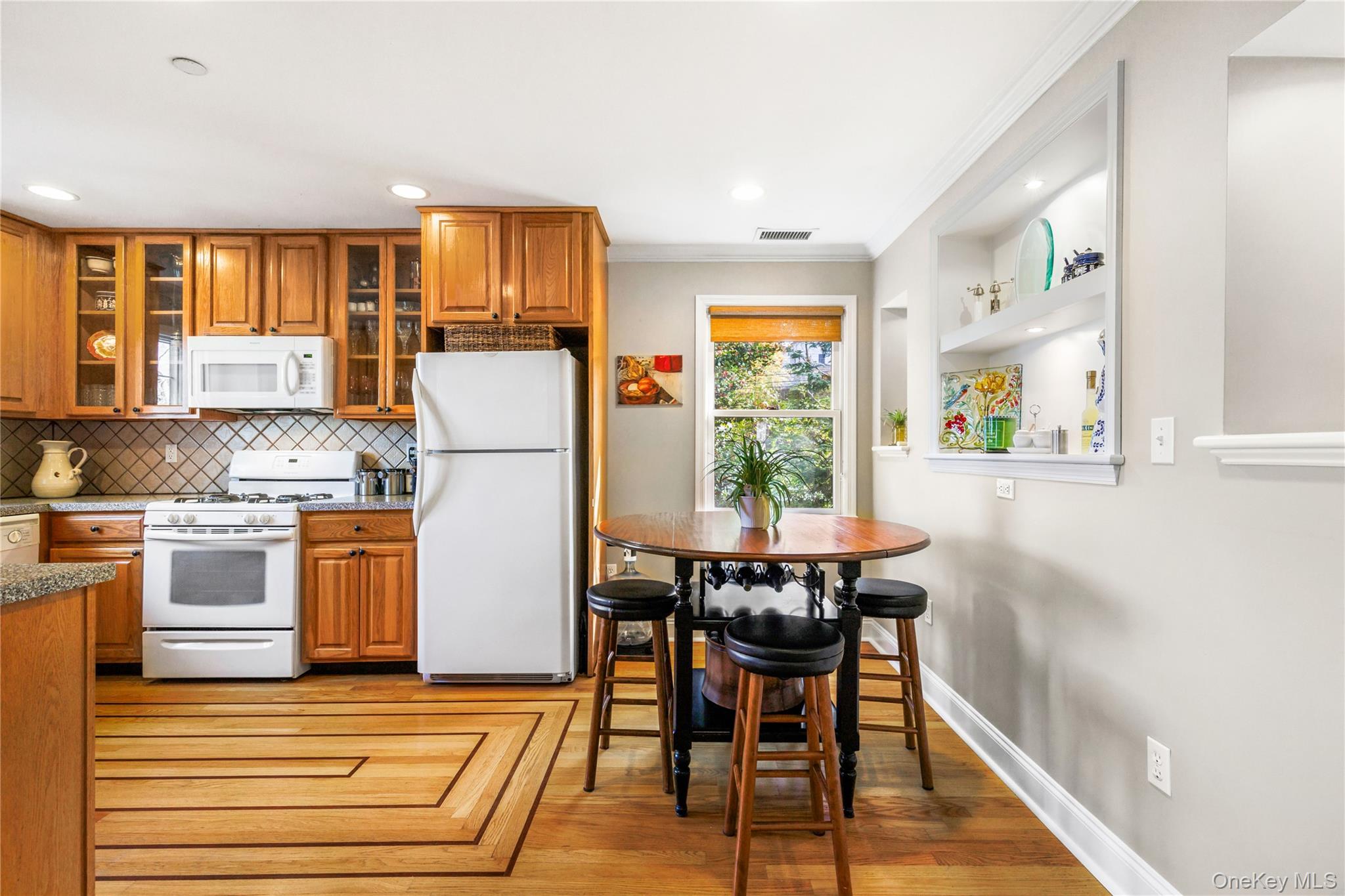 #7 photo, 2 GOLDWIN Street, Rye , NY 10580