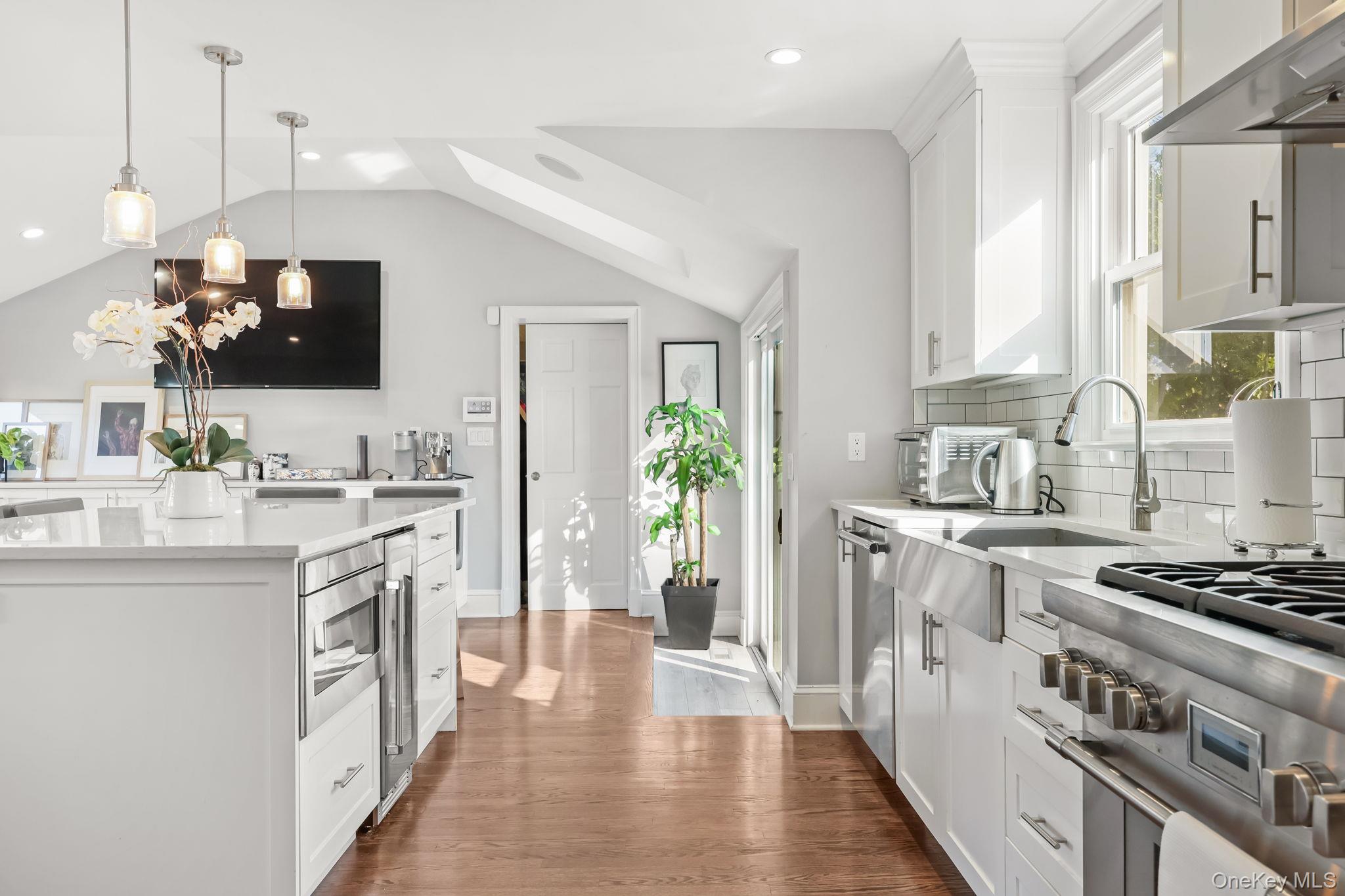 #12 photo, 112 Clarence Road, 纽约州 Scarsdale , NY 10583