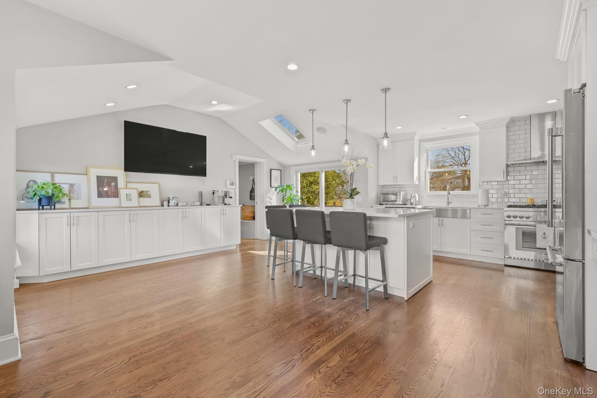 #7 photo, 112 Clarence Road, 纽约州 Scarsdale , NY 10583