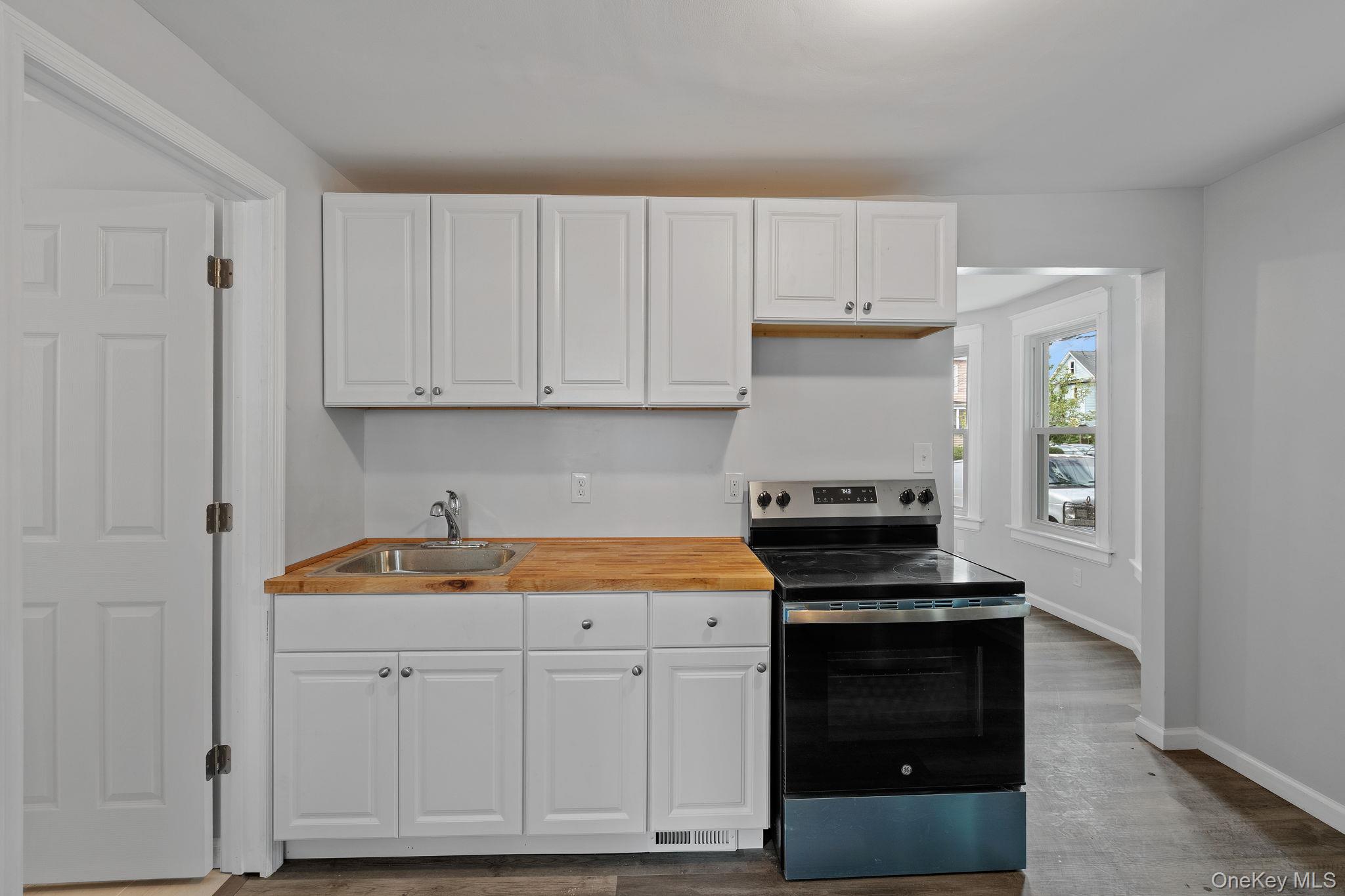 #15 photo, 21 Lent Street, Poughkeepsie , NY 12601