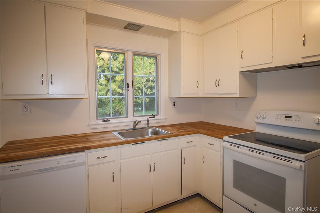 #14 photo, 21 Tinker Town Road, Dover Plains , NY 12522