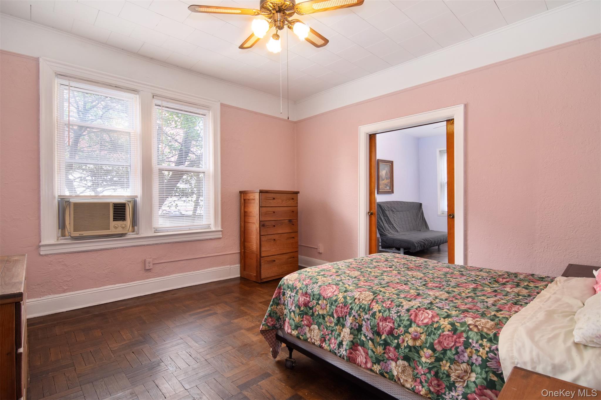 #15 photo, 1087 Pierce Avenue, Bronx , NY 10461