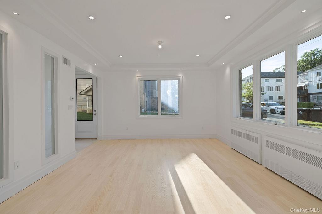 #5 photo, 27 Ellish Parkway, Spring Valley , NY 10977