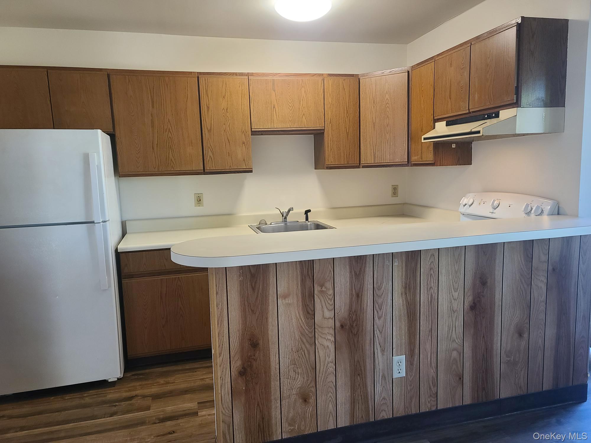 #5 photo, 1022 Violet Avenue, Hyde Park , NY 12538