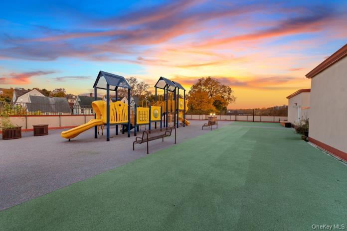 #20 photo, 257 Central Avenue, White Plains , NY 10606