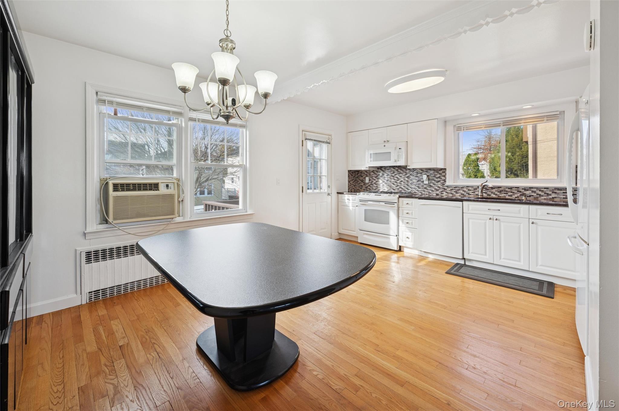 #11 photo, 138 Colonial Place, New Rochelle , NY 10801