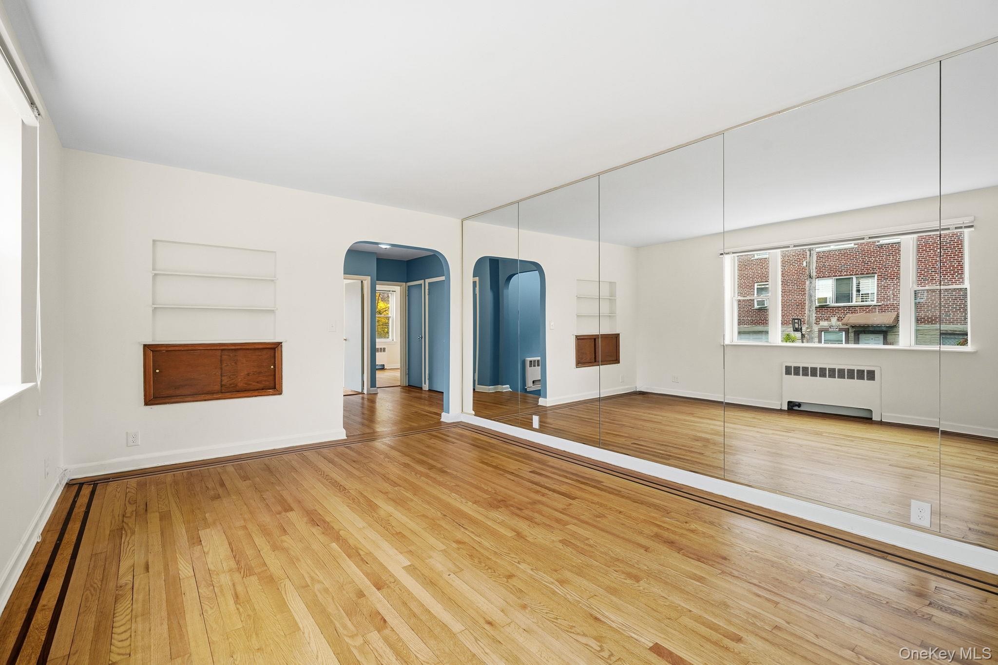 #4 photo, 2335 Young Avenue, Bronx , NY 10469