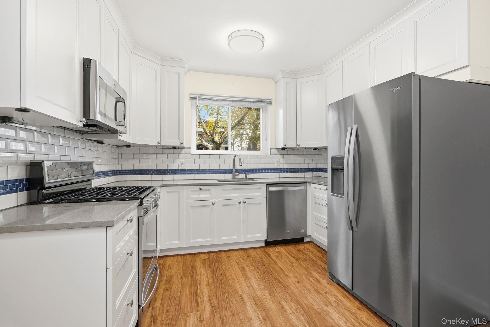 #6 photo, 2335 Young Avenue, Bronx , NY 10469