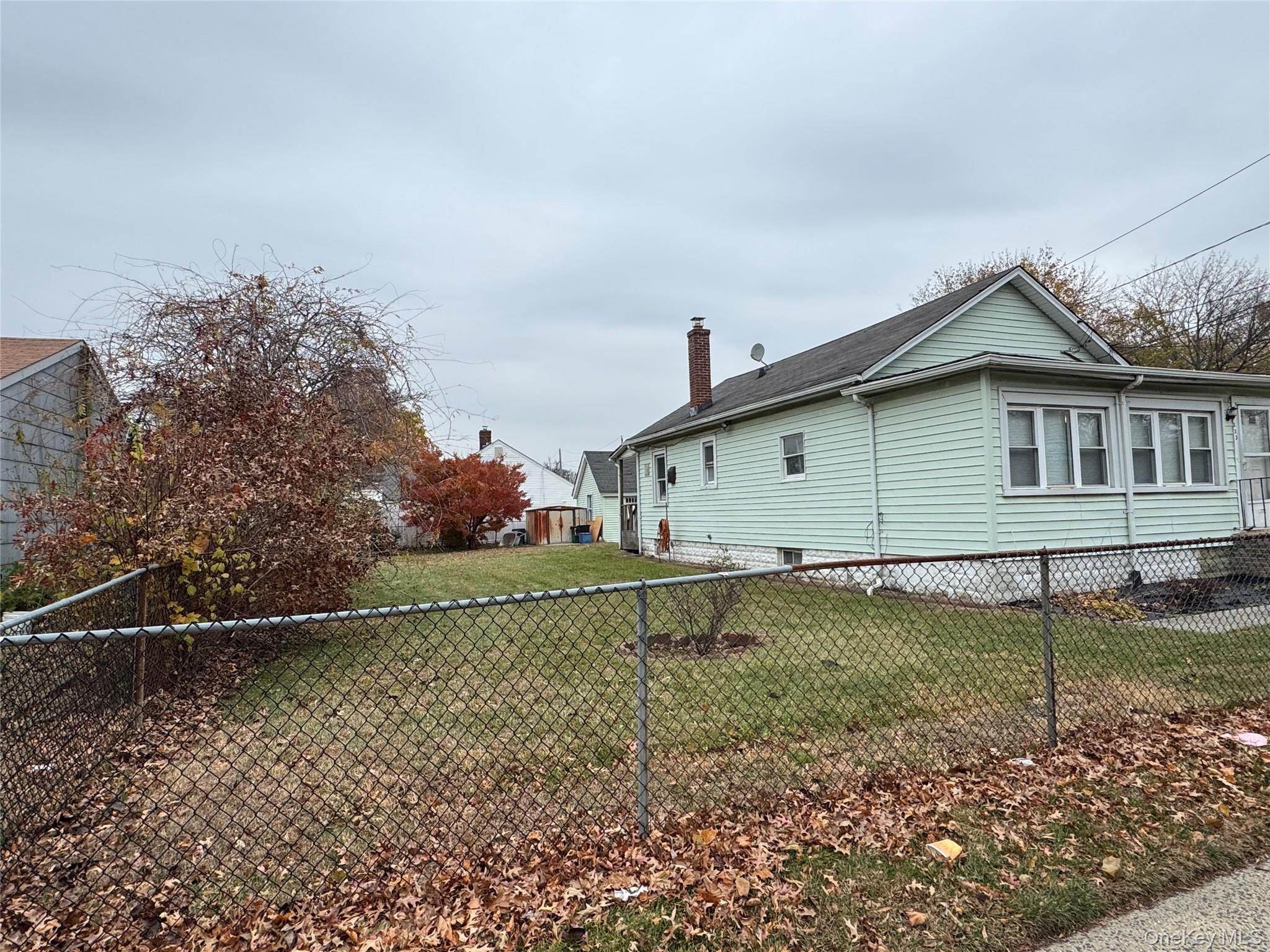 #3 photo, 1233 Front Street, Uniondale , NY 11553