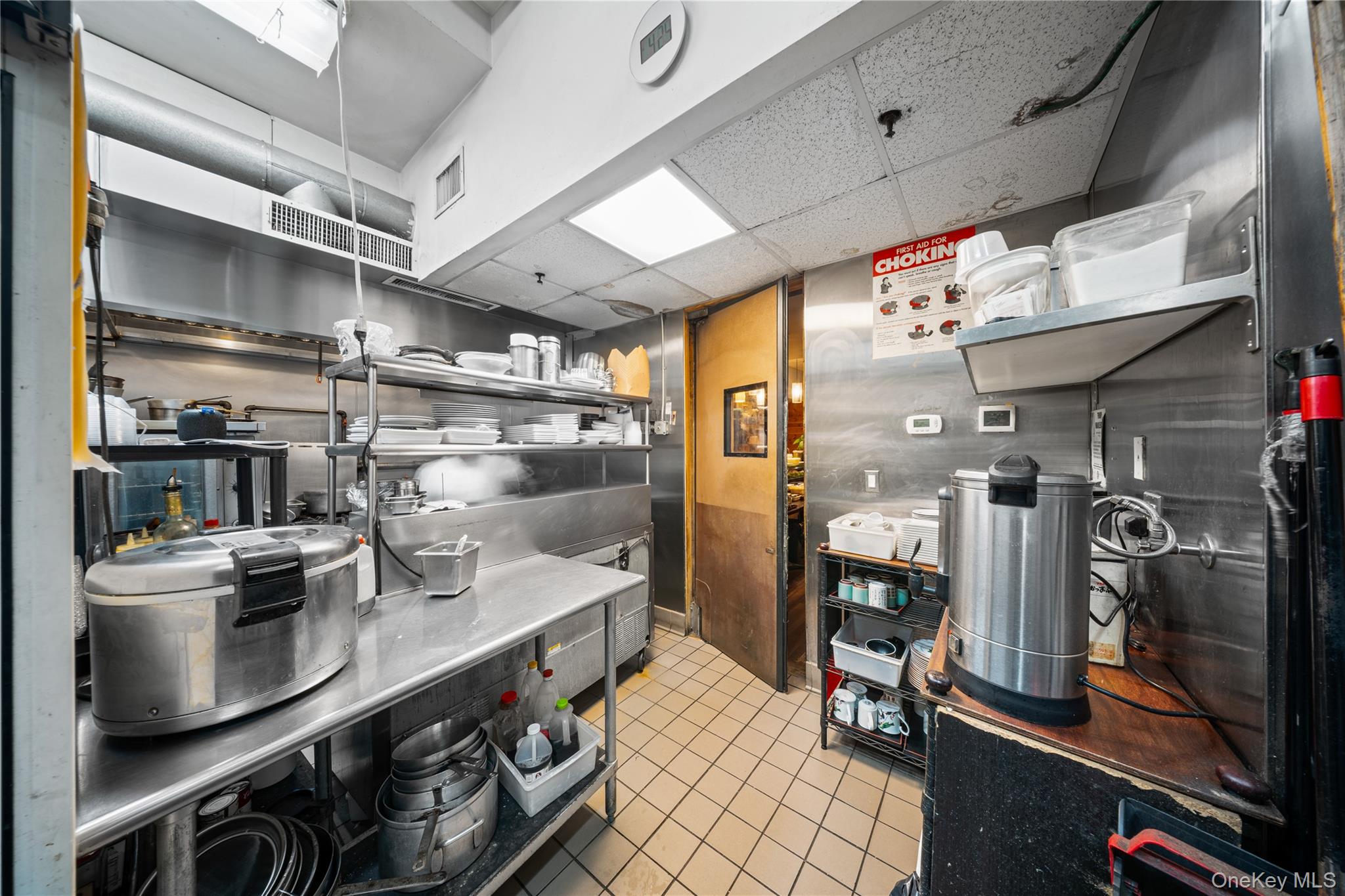 #5 photo, 77 Middle Neck Rd, Great Neck , NY 11021