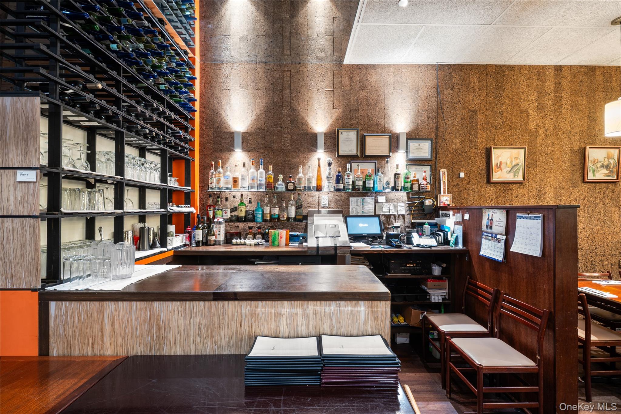 #8 photo, 77 Middle Neck Rd, Great Neck , NY 11021