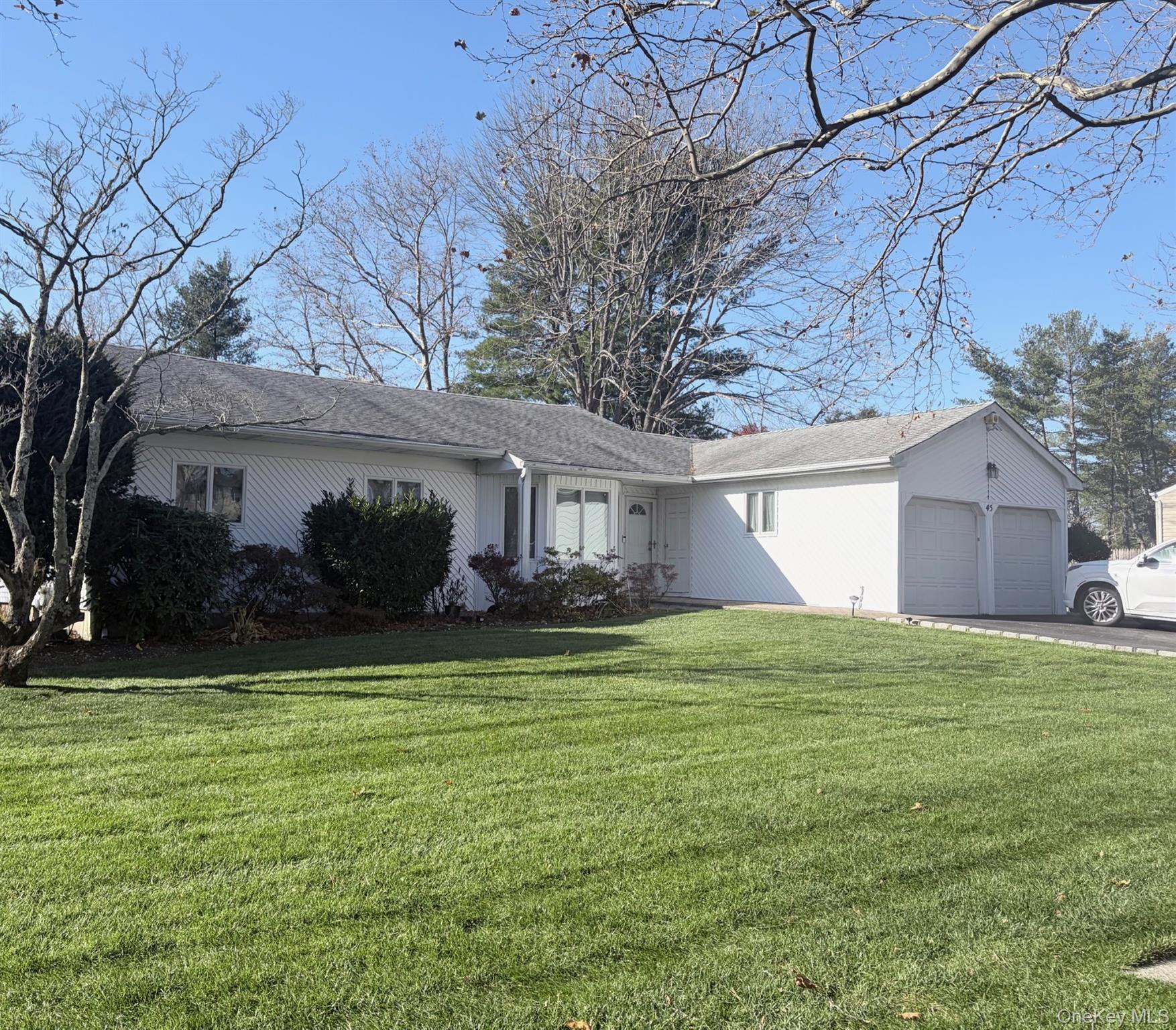 #1 photo, 45 Verleye Avenue, East Northport , NY 11731