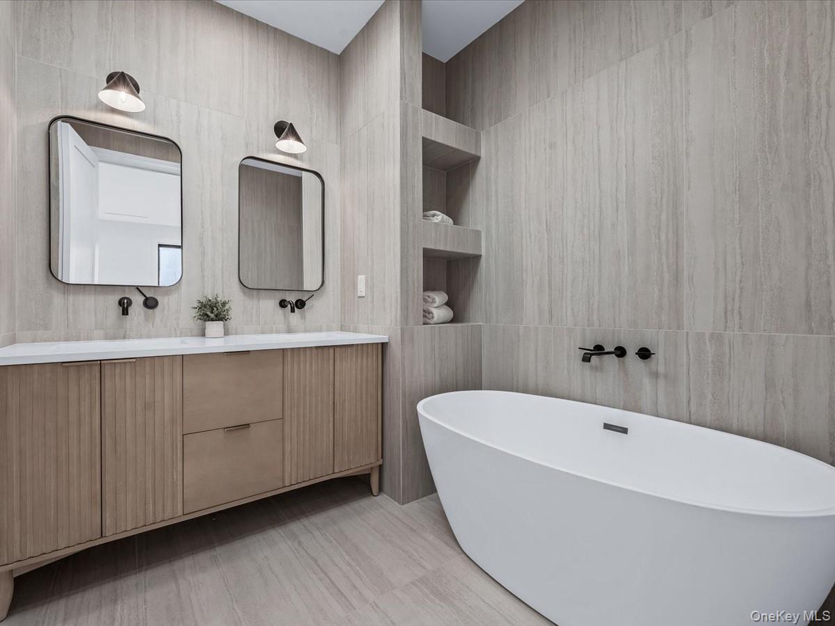 #15 photo, 753 Hancock Street, Brooklyn , NY 11233