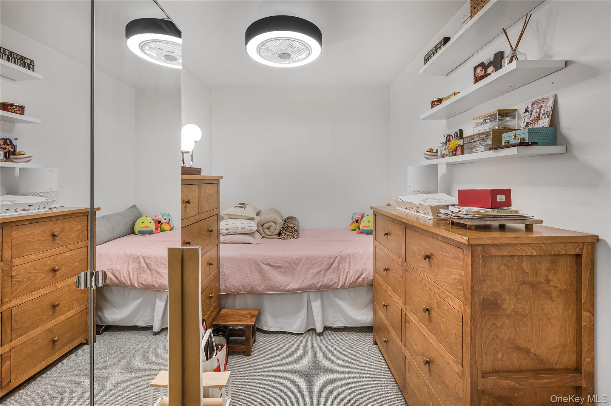 #11 photo, 30 Pearsall Avenue, Glen Cove , NY 11542