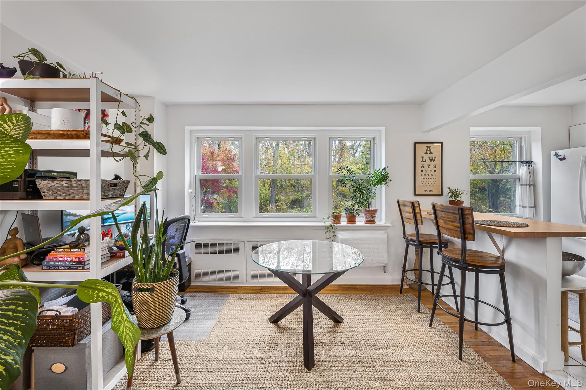 #3 photo, 30 Pearsall Avenue, Glen Cove , NY 11542