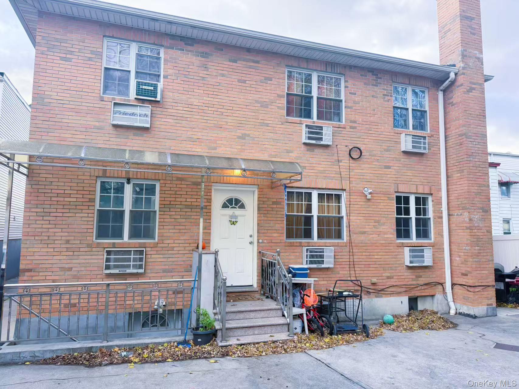 #2 photo, 18-43 119th Street, Flushing , NY 11356