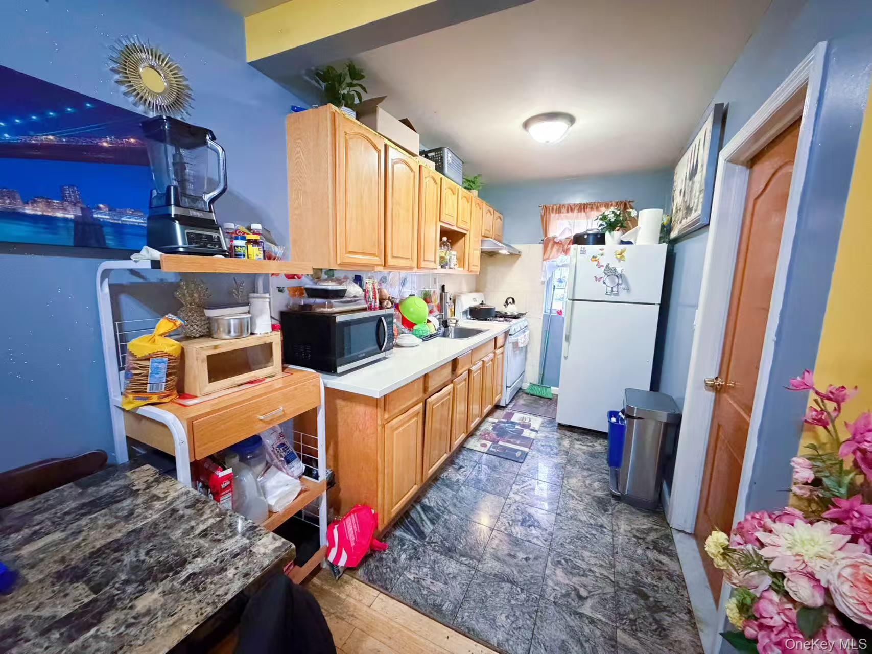 #5 photo, 18-43 119th Street, Flushing , NY 11356