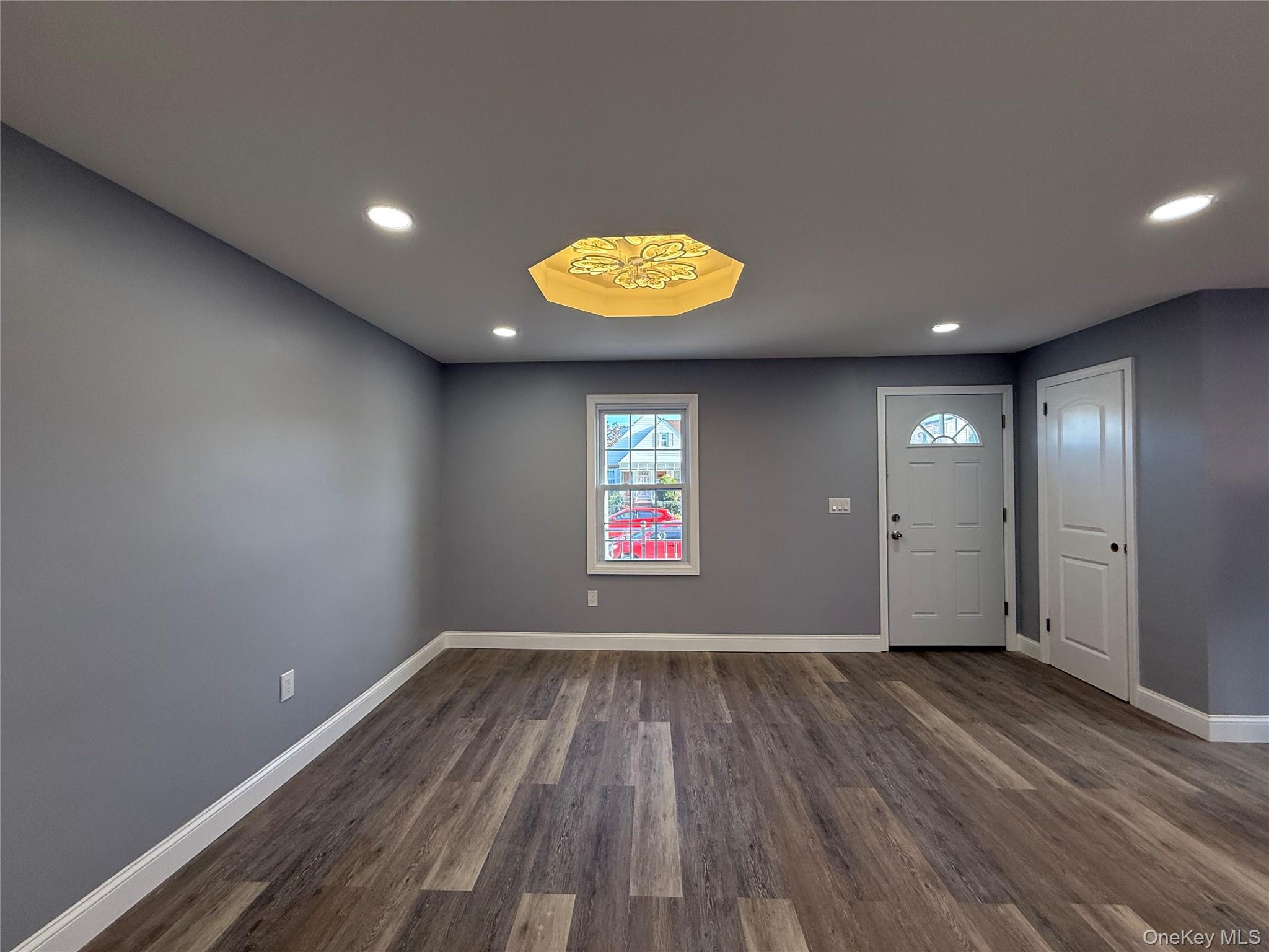 #7 photo, 130-16 233rd, Rosedale , NY 11422