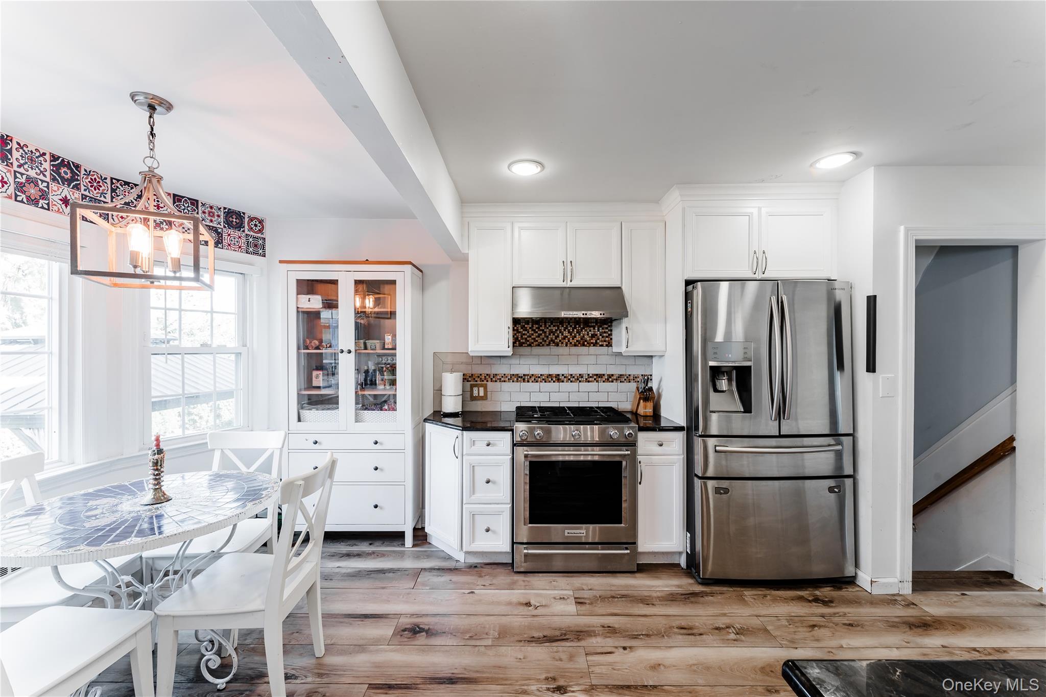 #5 photo, 575 Cornwell Avenue, Malverne , NY 11565