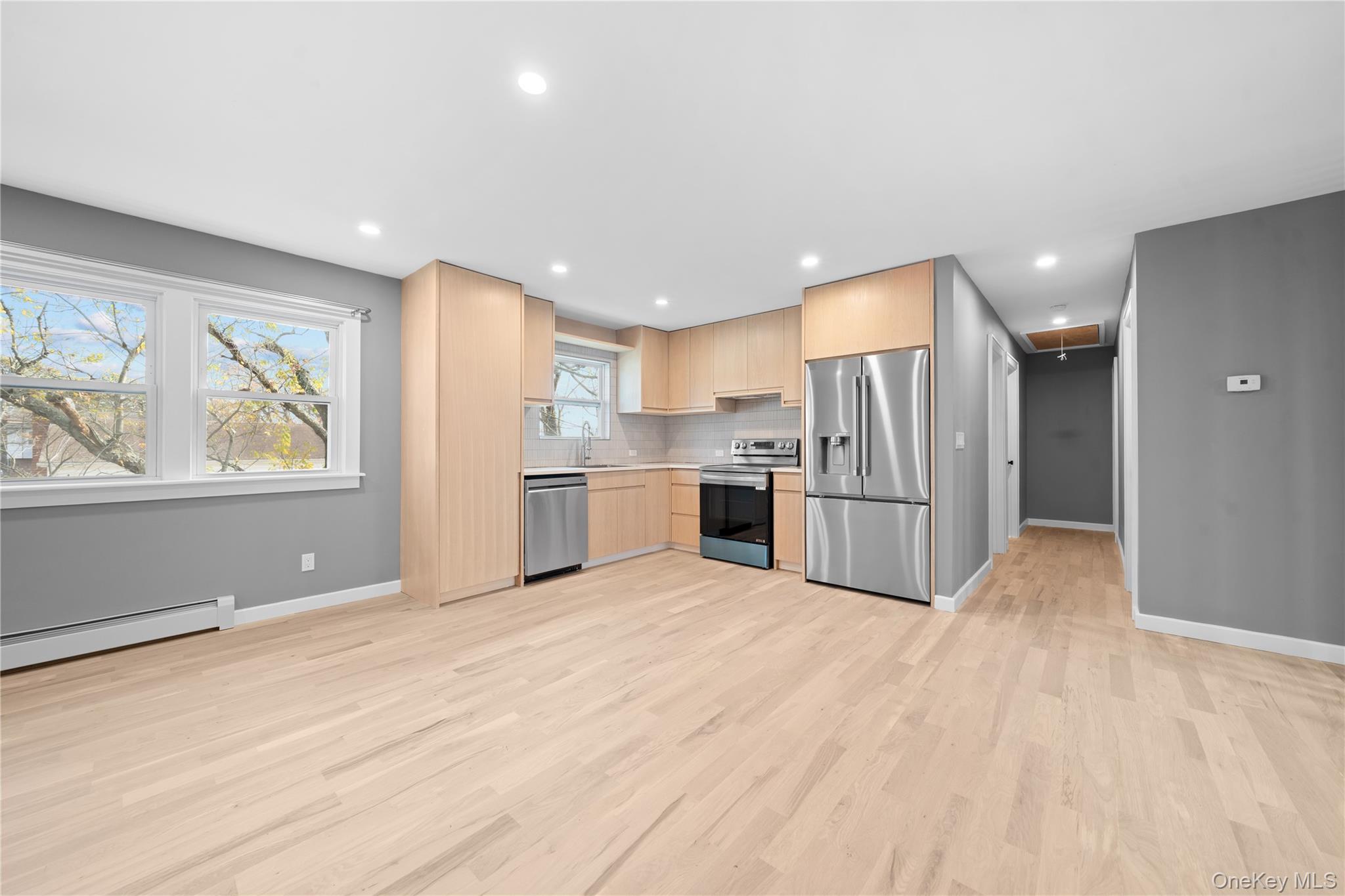 #15 photo, 61 Lincoln Avenue, サフォーク郡 Deer Park , NY 11729