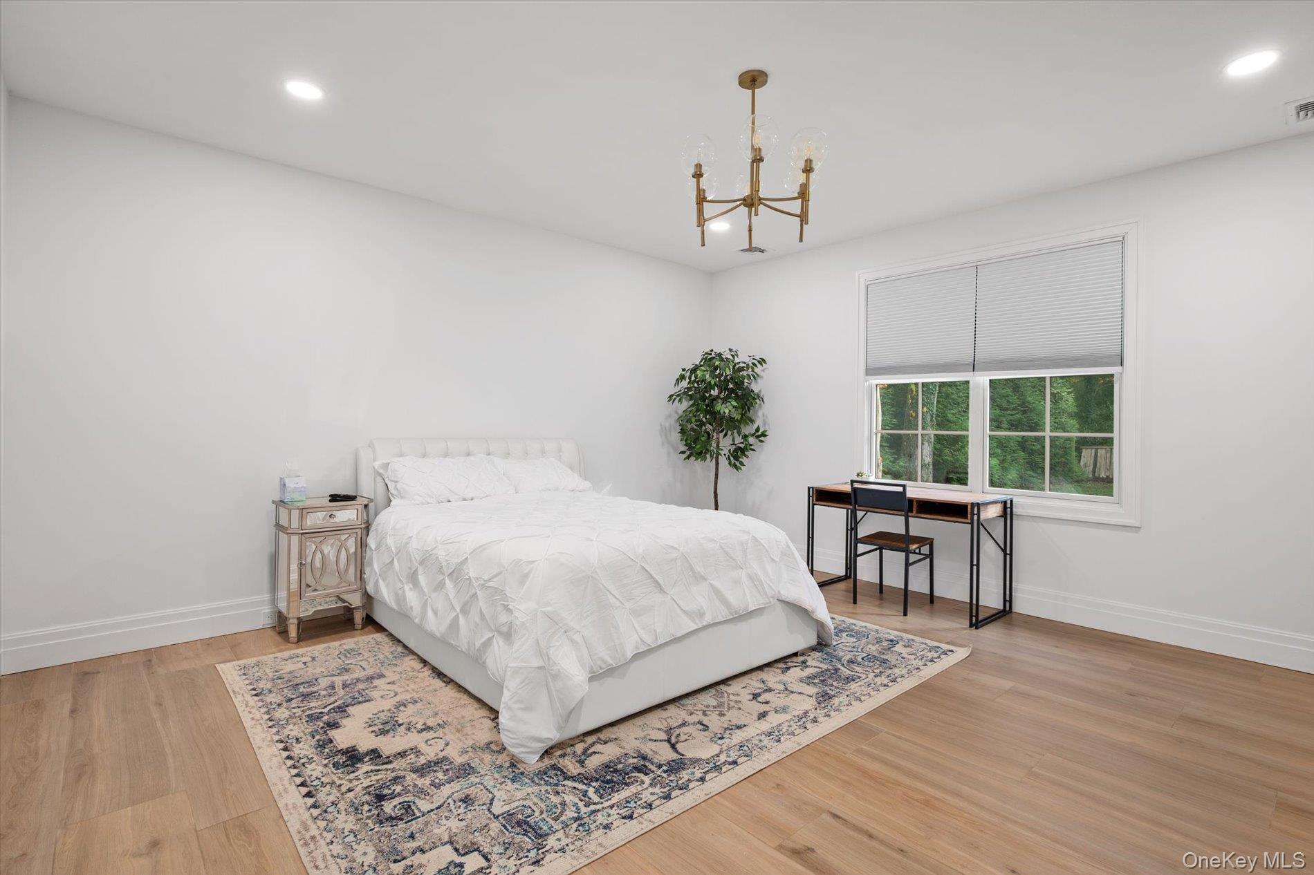 #19 photo, 7 Barrington Place, Melville , NY 11747