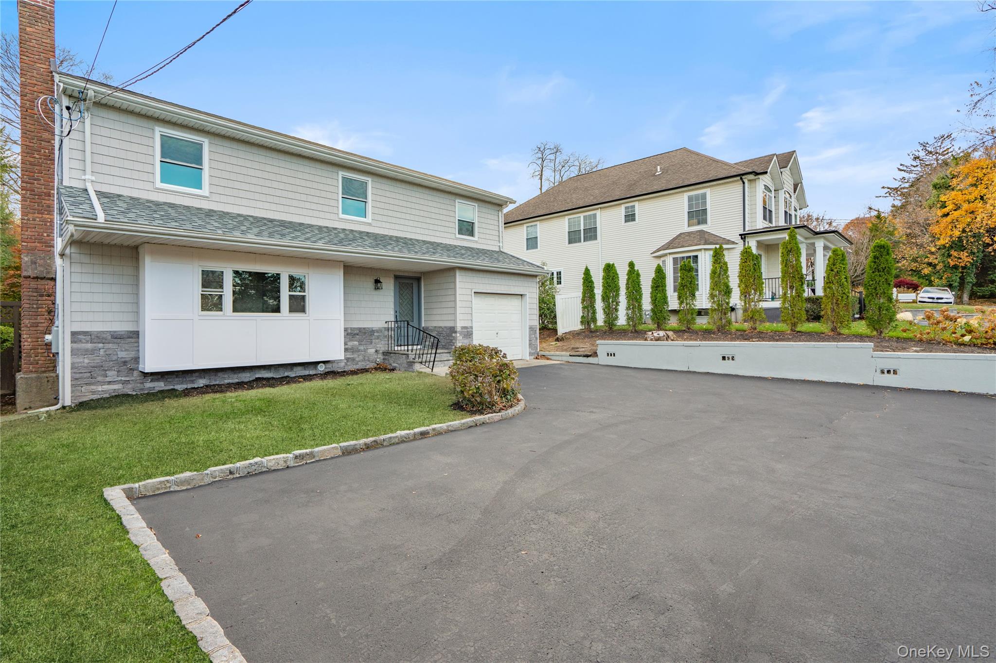 #2 photo, 434 W Main Street, Huntington , NY 11743