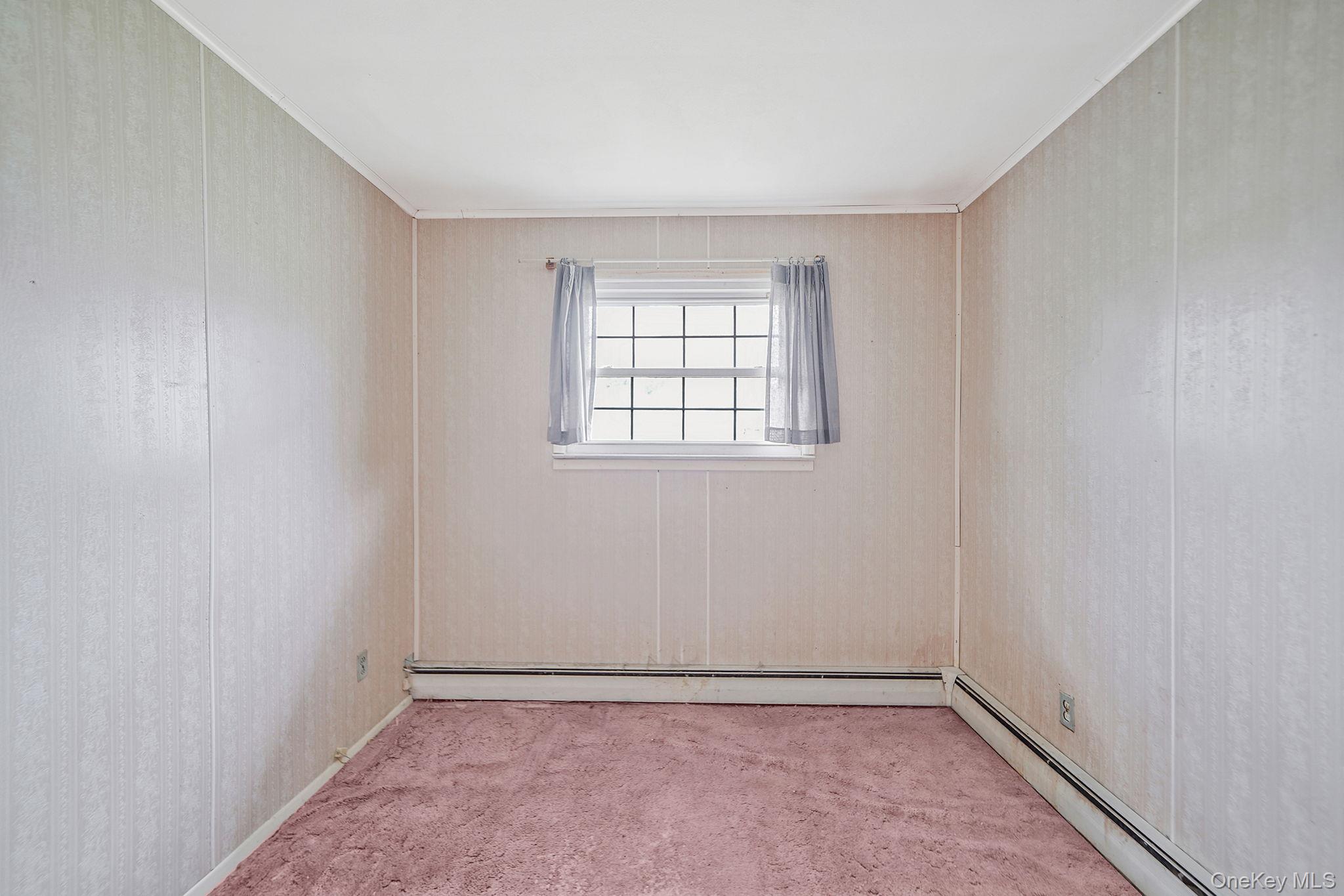 #15 photo, 98 Rose Place, サフォーク郡 Selden , NY 11784