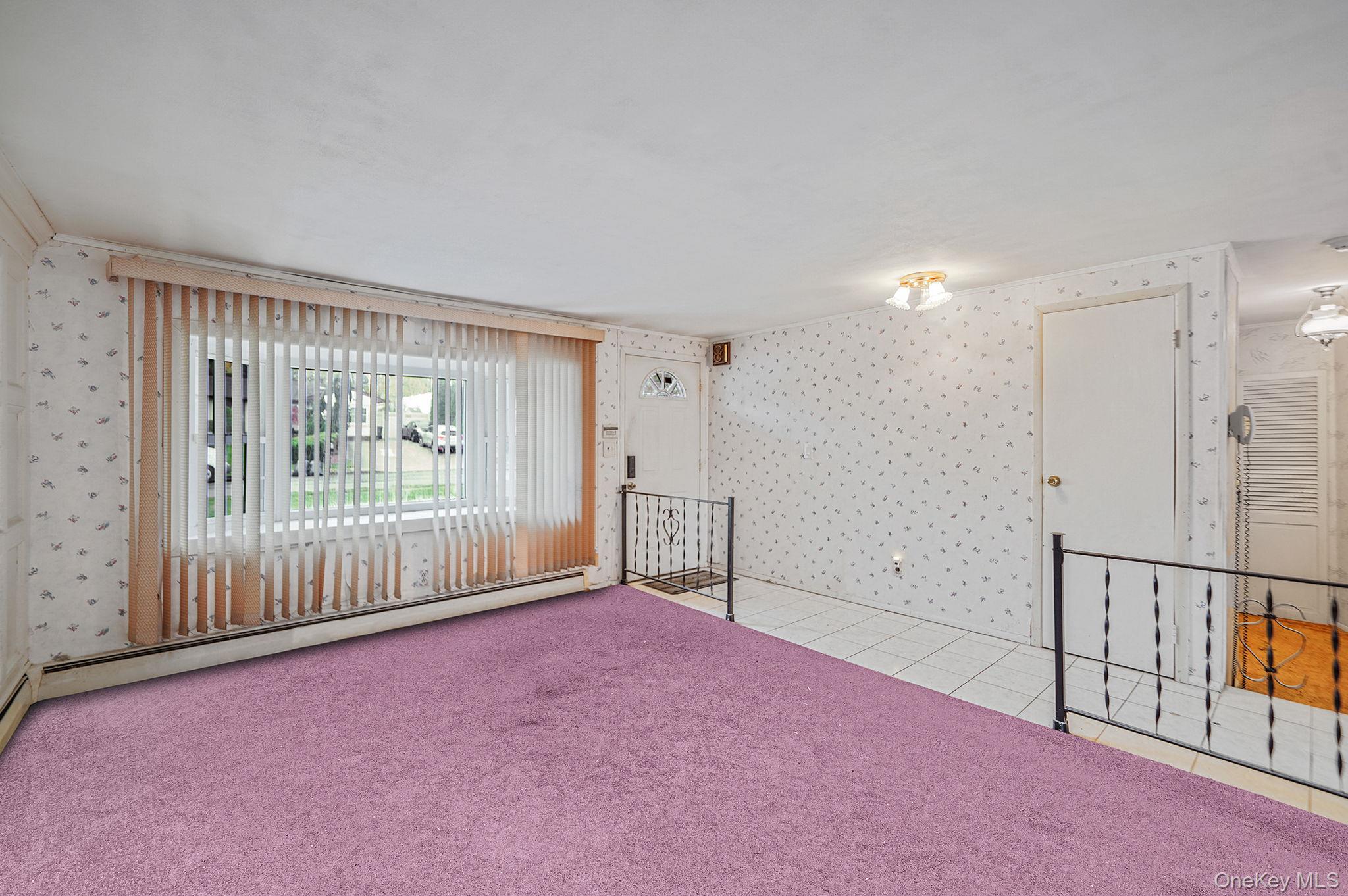 #4 photo, 98 Rose Place, サフォーク郡 Selden , NY 11784