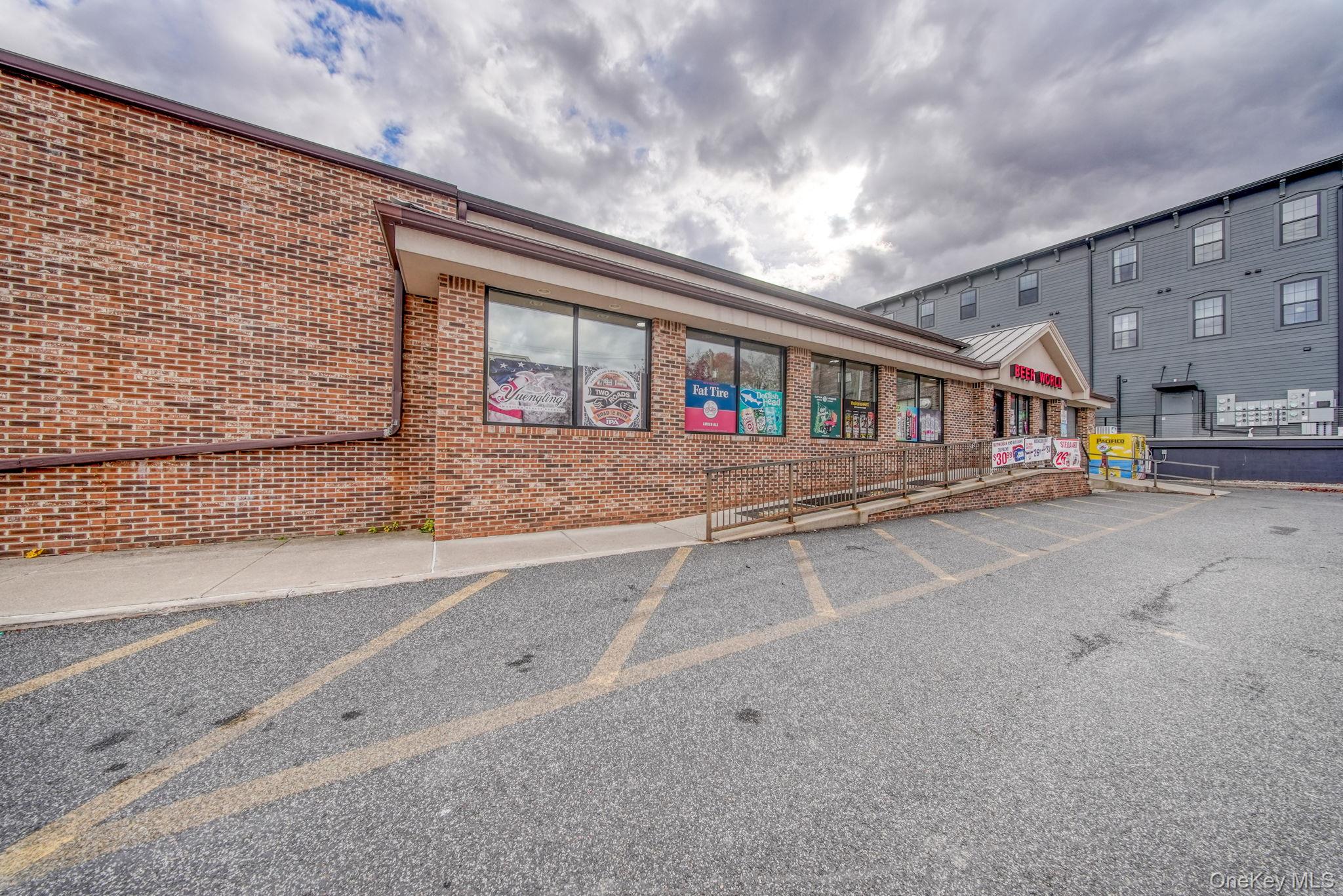 #18 photo, 151 Greenwich Avenue, Goshen , NY 10924