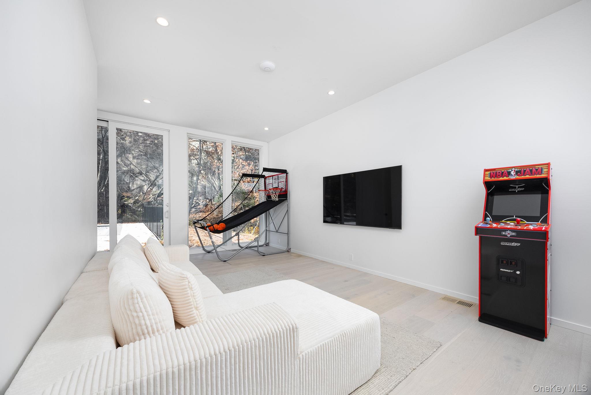 #14 photo, 211 Little York Road, Warwick , NY 10990